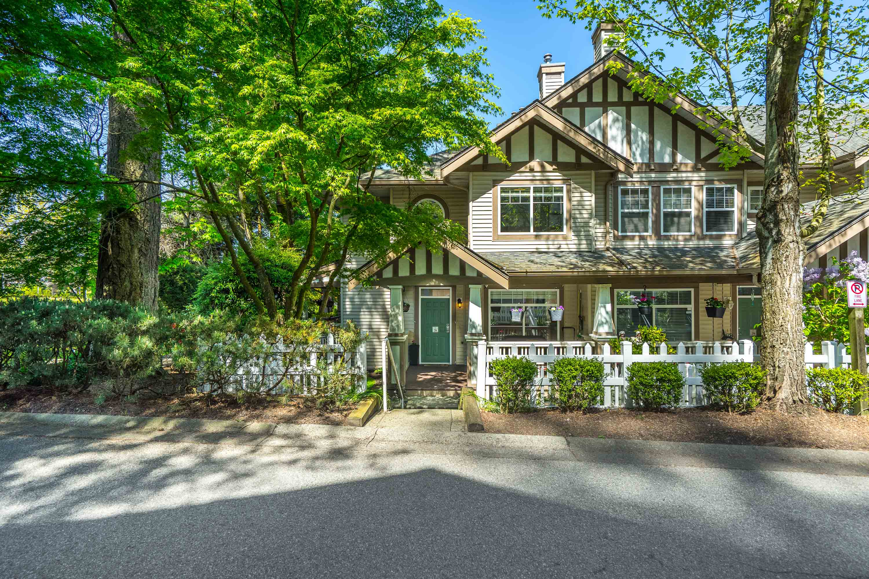 78 - 2678 King George Blvd, Surrey