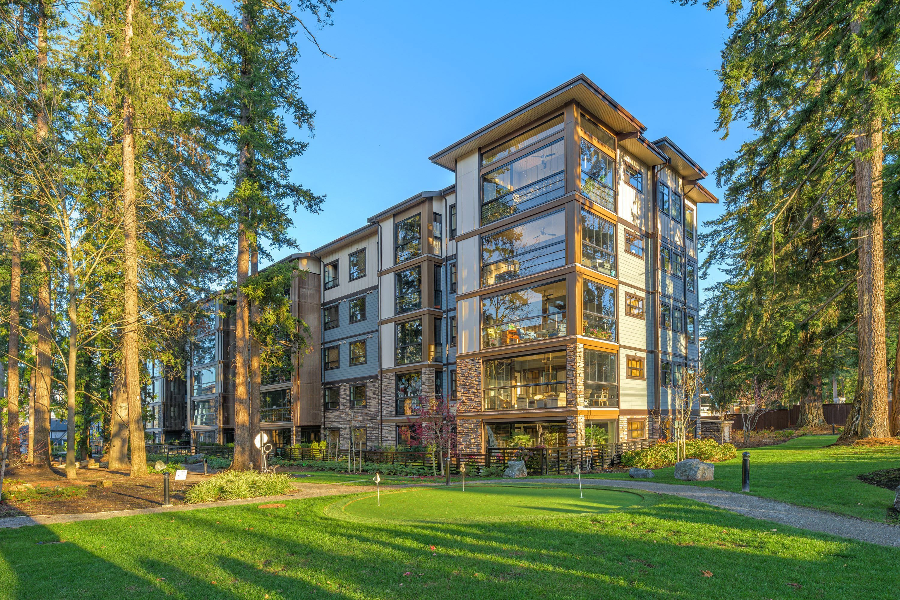504 - 3535 146A Street, Surrey