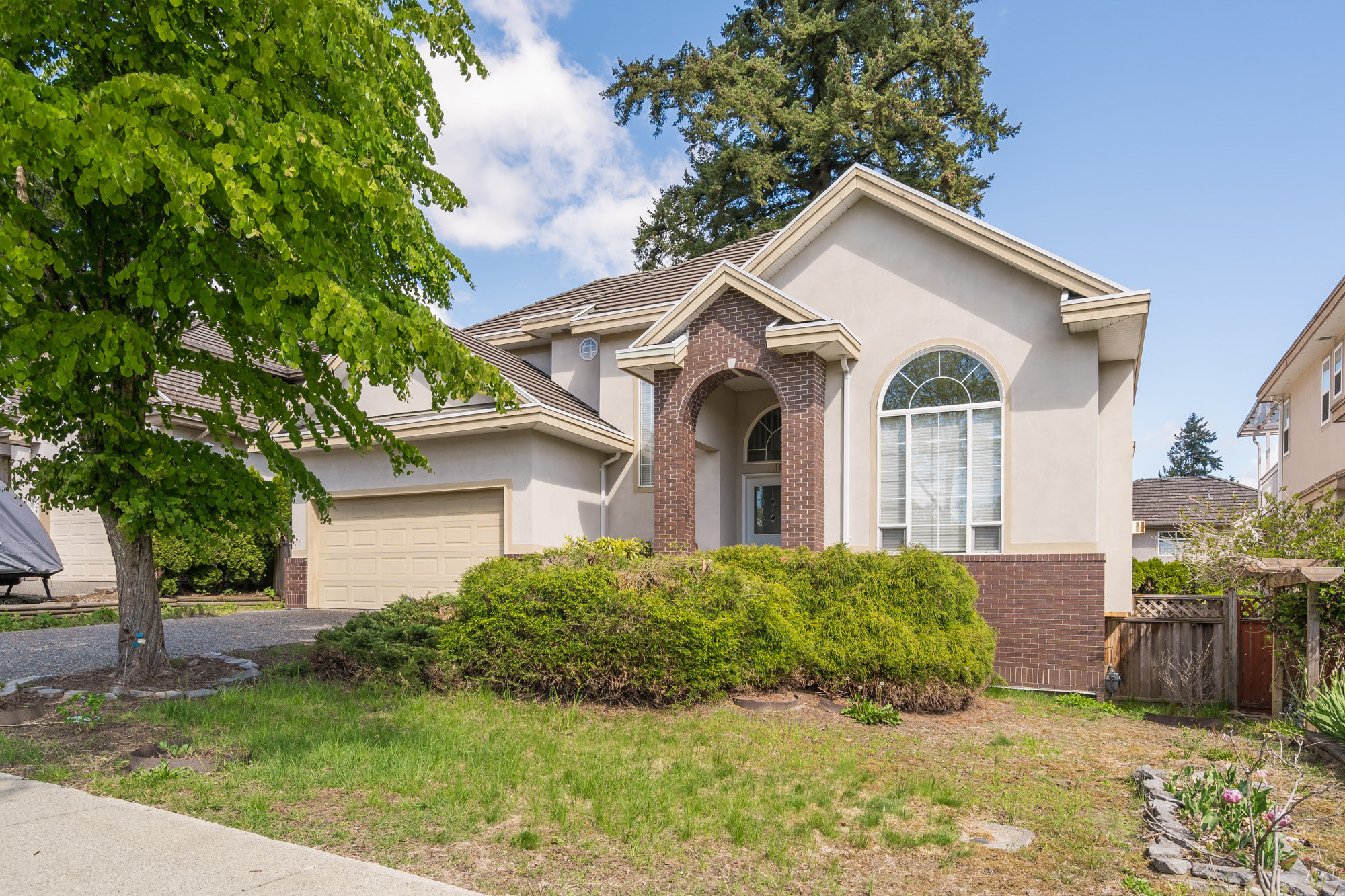 16527 108 Avenue, Surrey