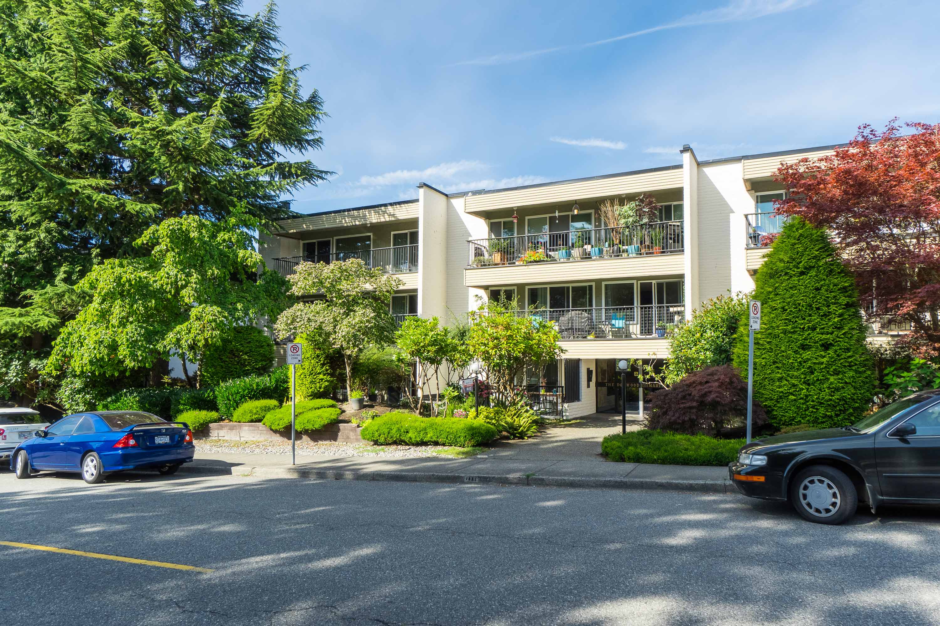 304 - 1351 Martin Street, White Rock