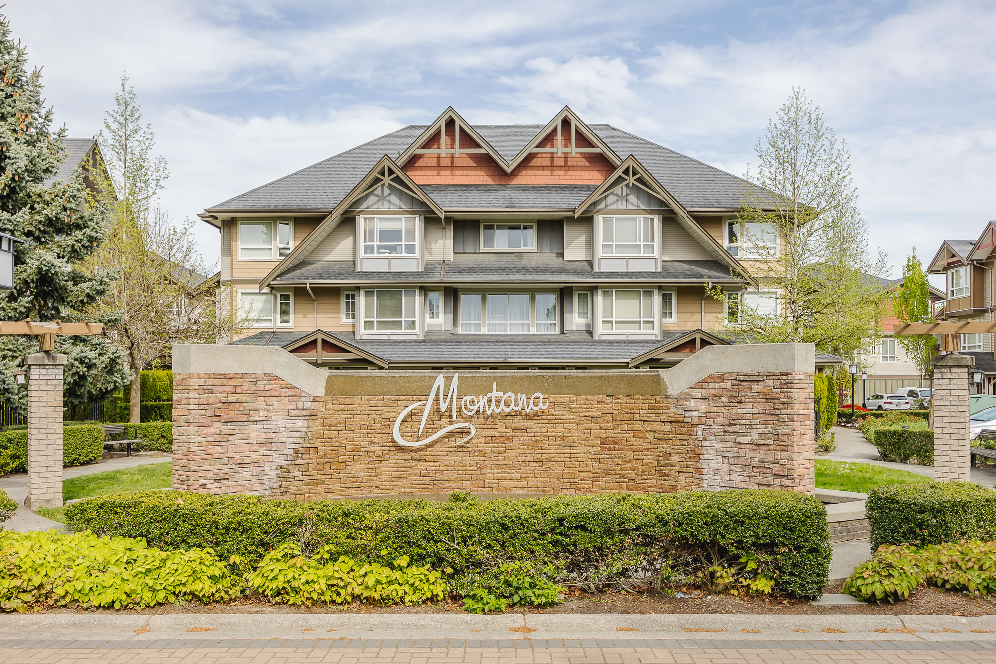 25 - 7088 191 Street, Surrey