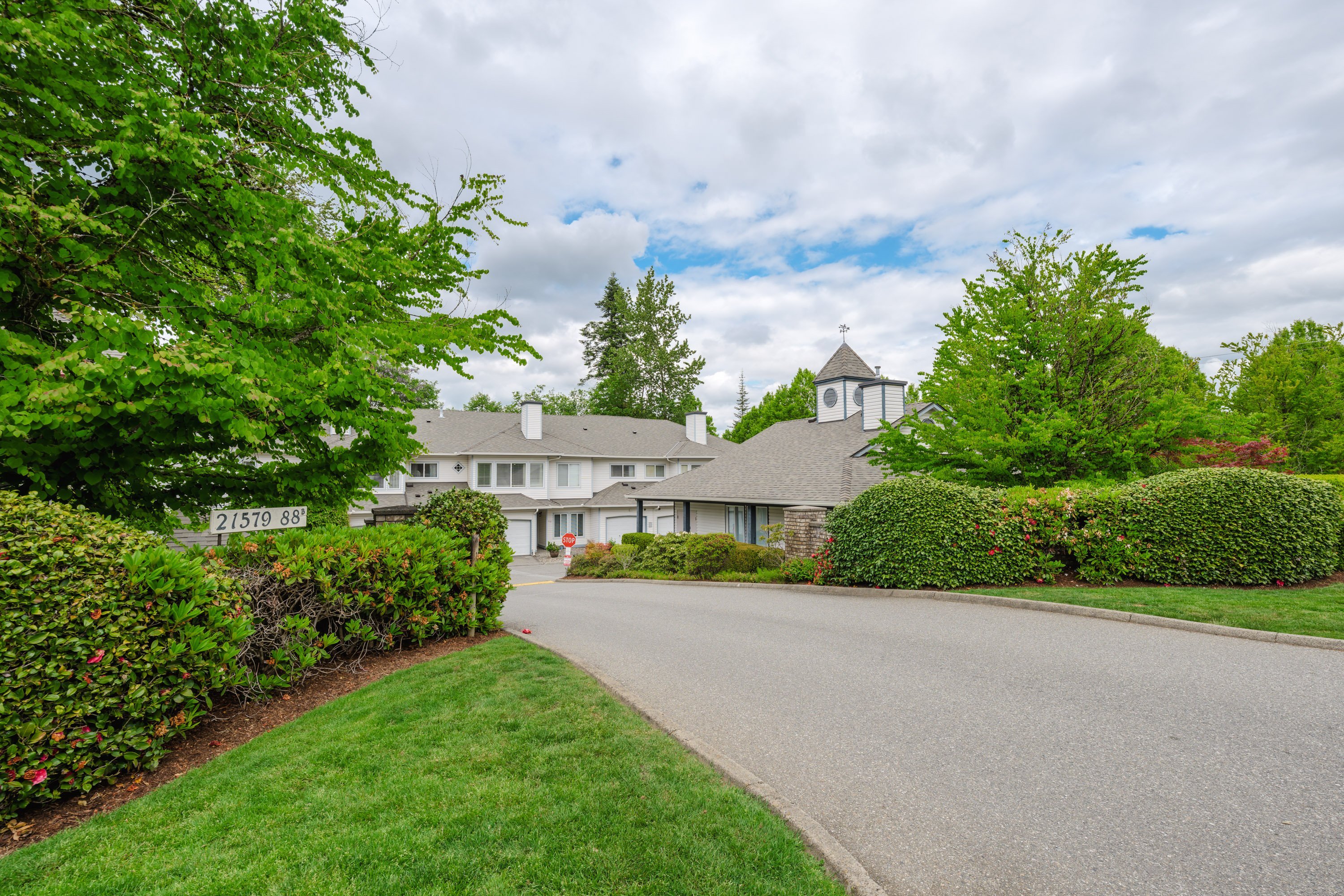 14 - 21579 88B Avenue, Langley