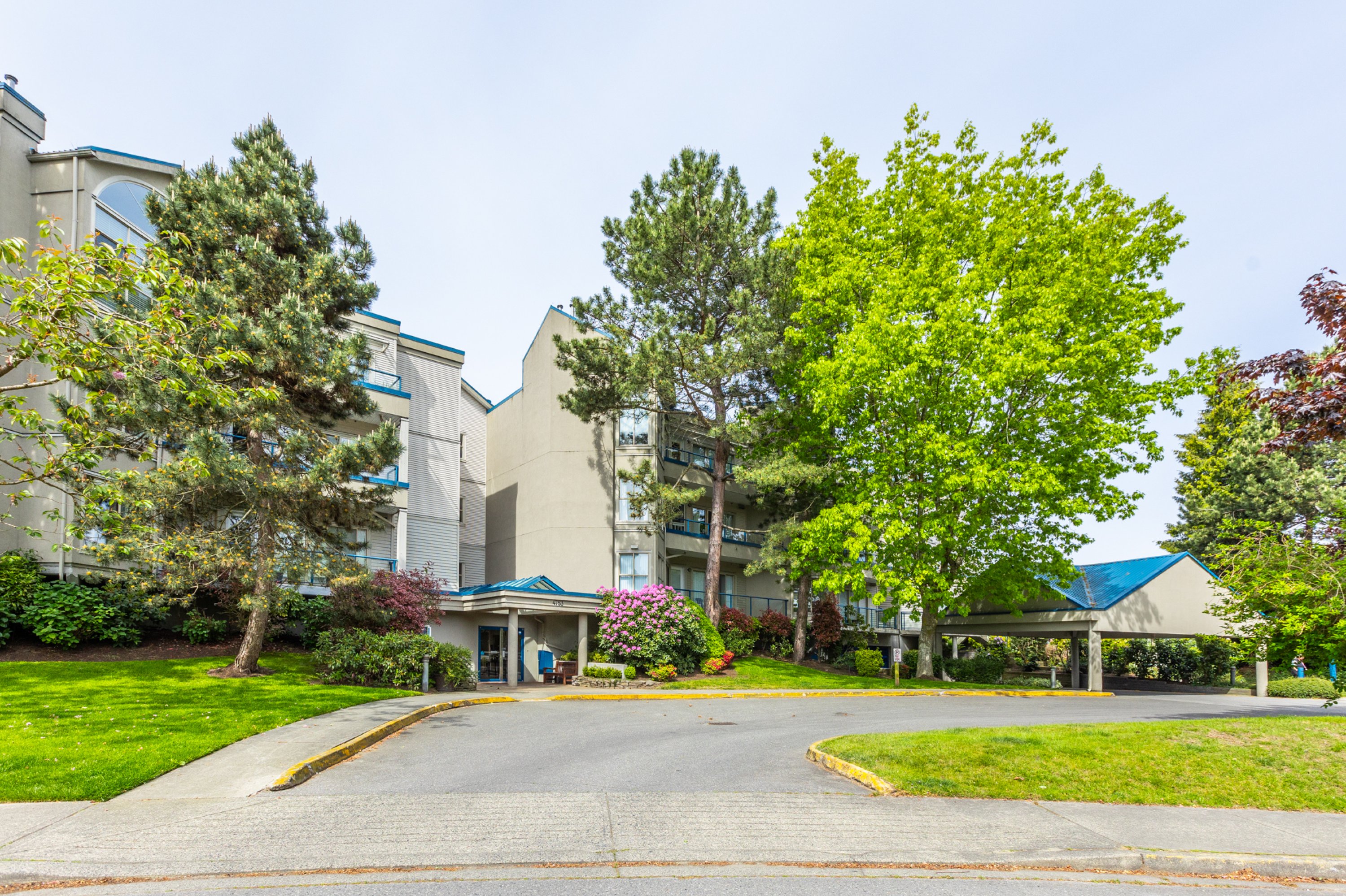 202 - 4753 W River Road, Delta