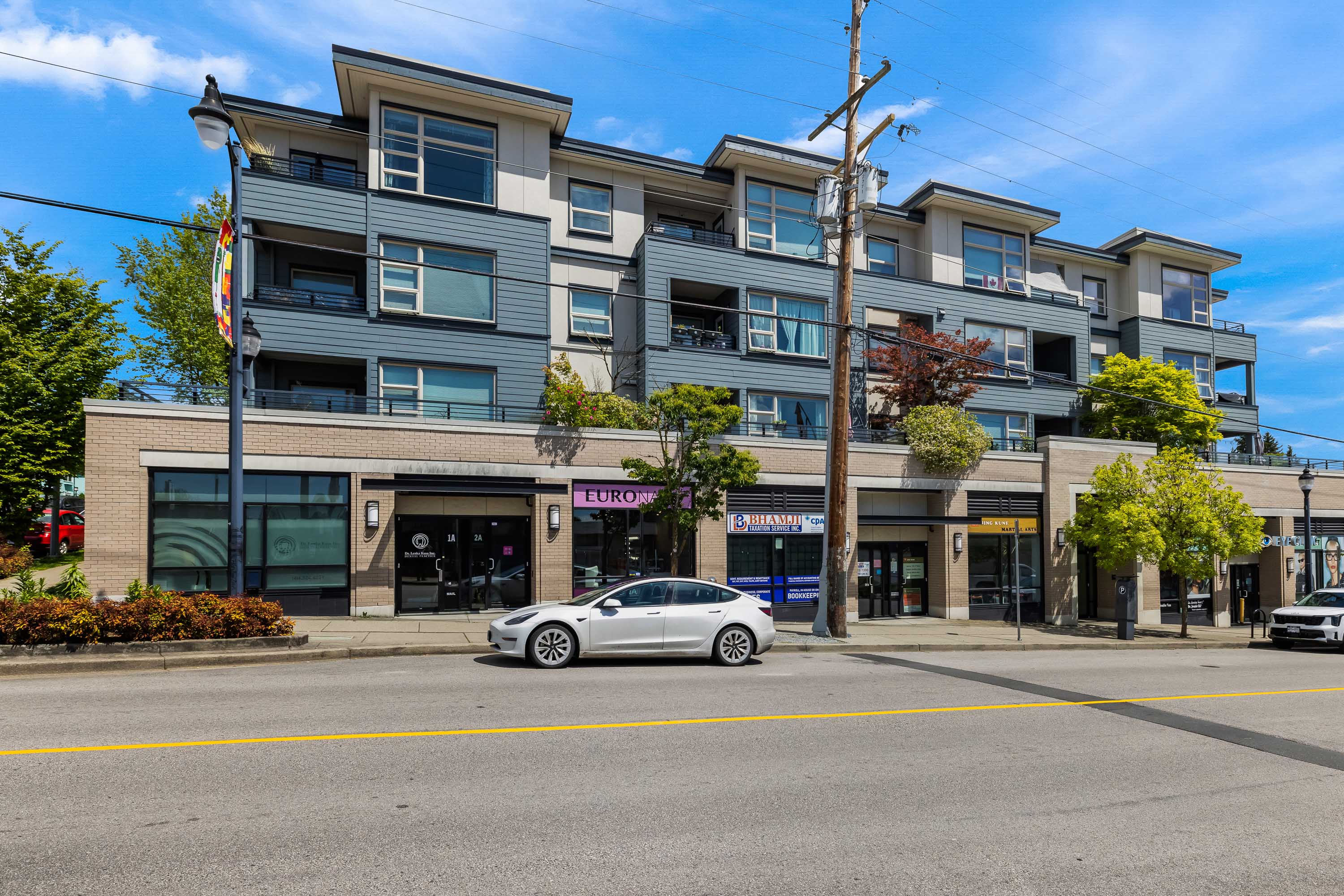 106 - 709 Twelfth Street, New Westminster