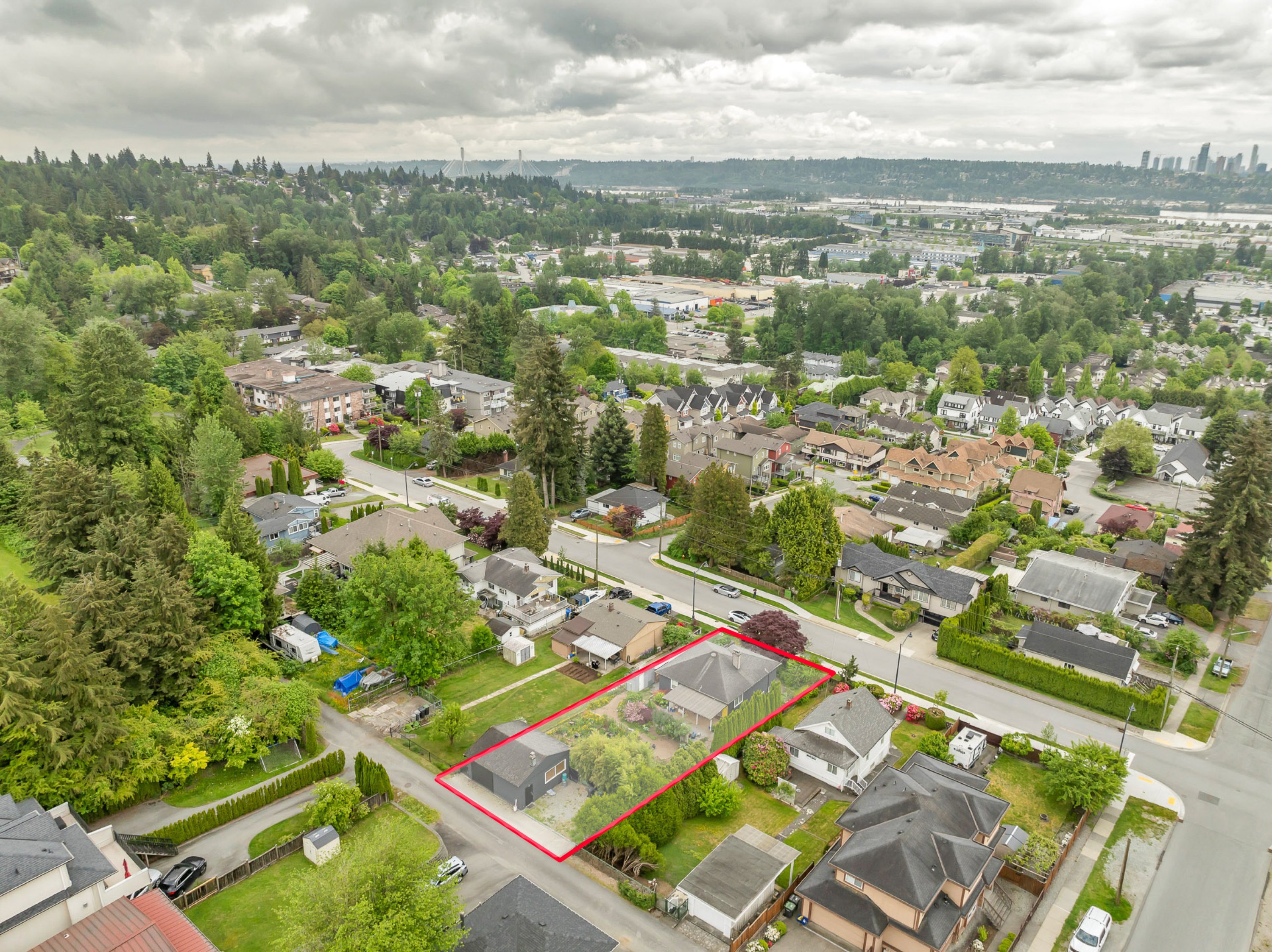 1305 Thomas Avenue, Coquitlam