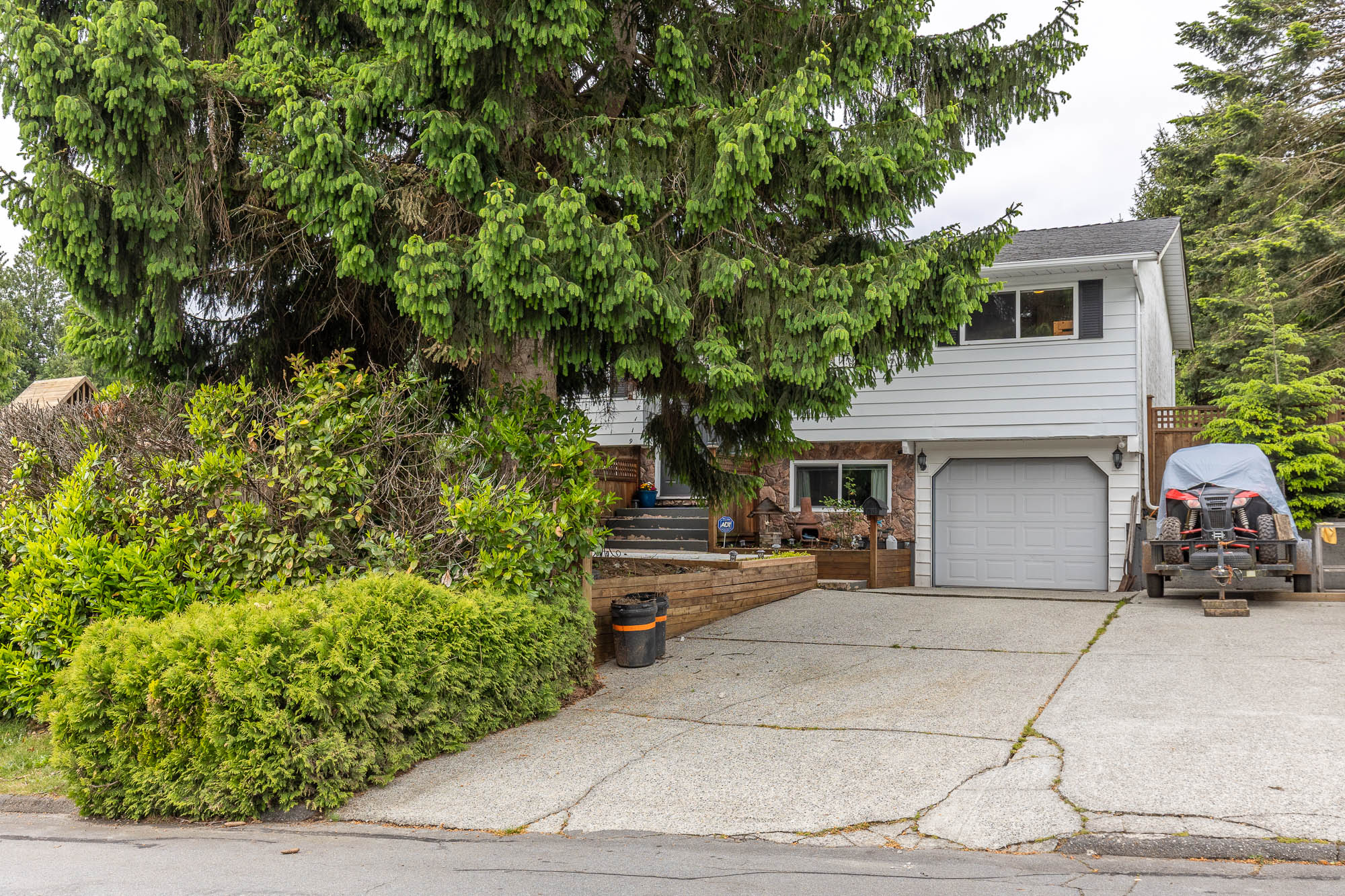 8119 Brown Crescent, Mission