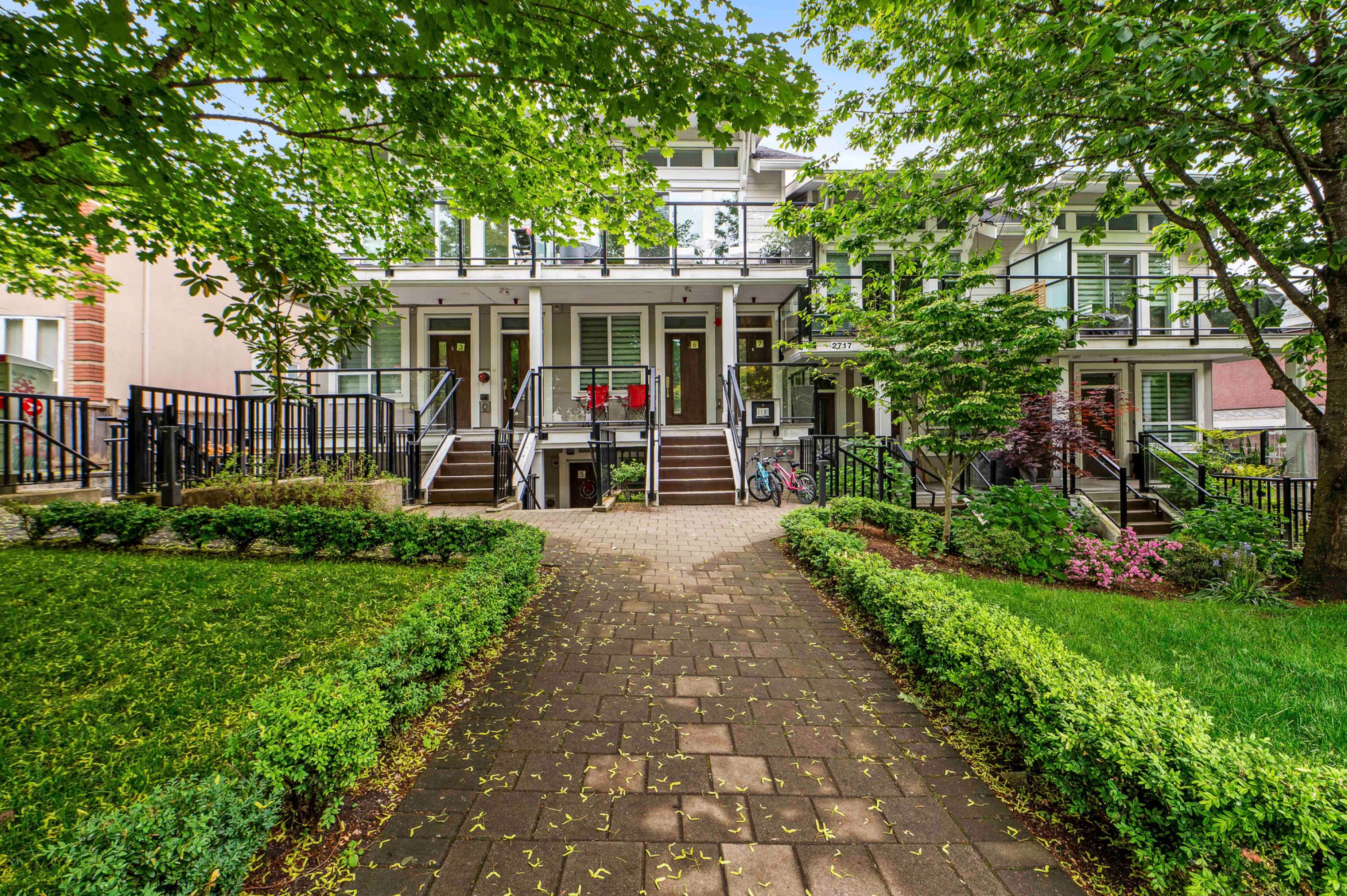 1 - 2717 Horley Street, Vancouver