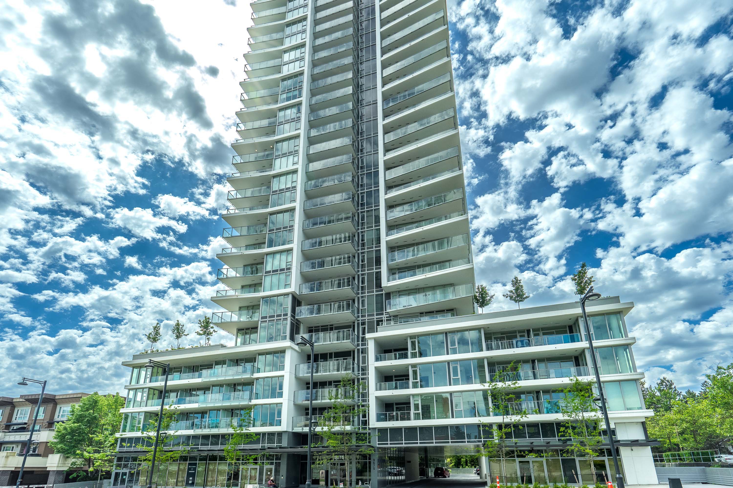 804 - 9675 King George Blvd, Surrey