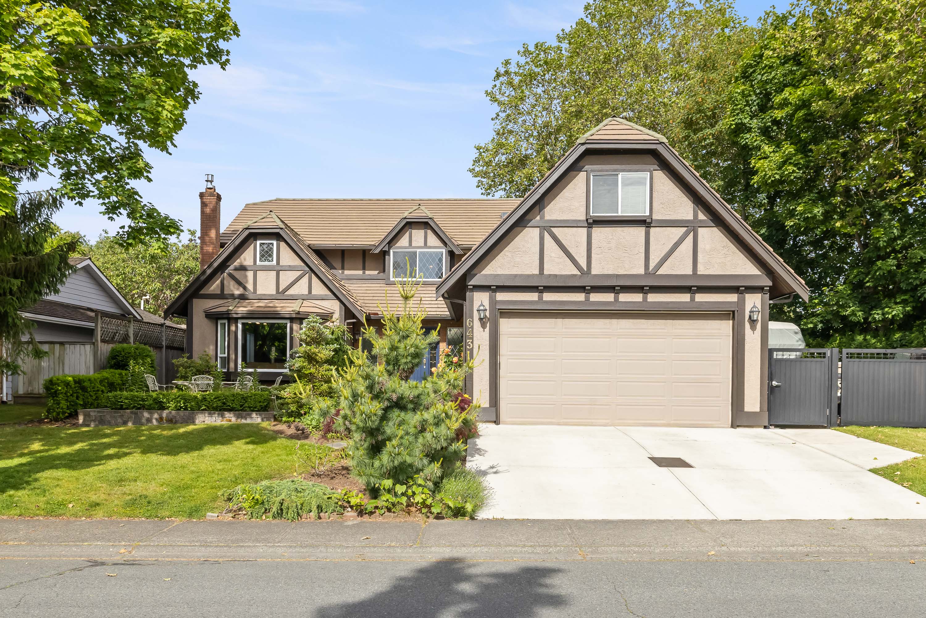 643 Goldenrod Blvd, Tsawwassen