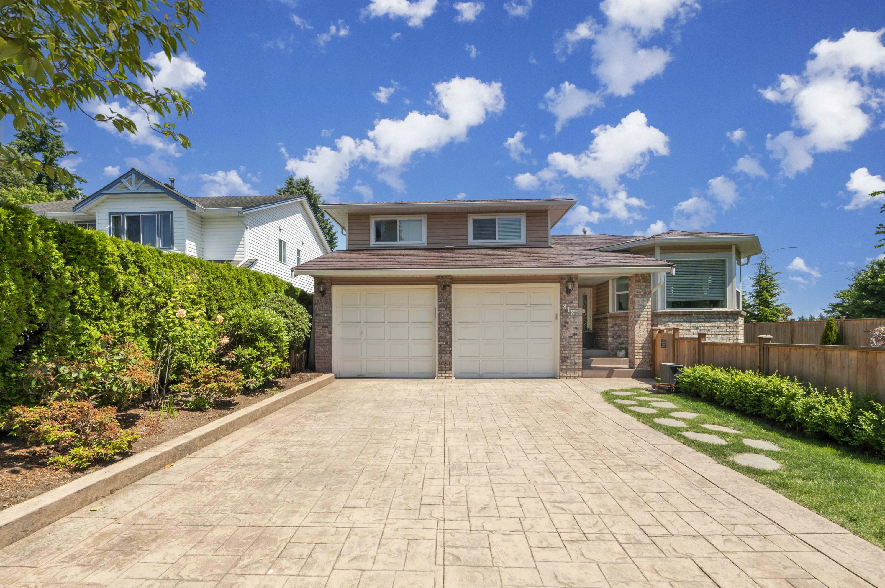 818 165A Street, Surrey
