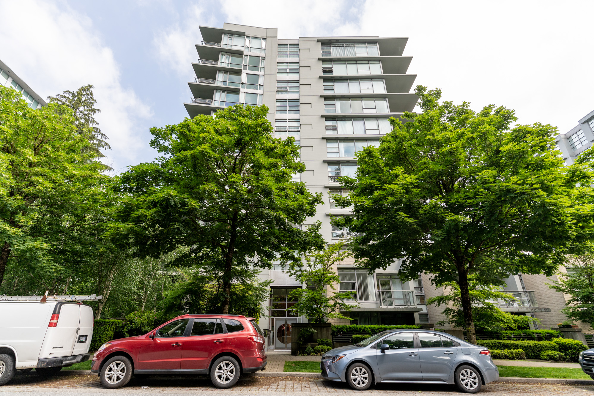 1006 - 9188 University Crescent, Burnaby