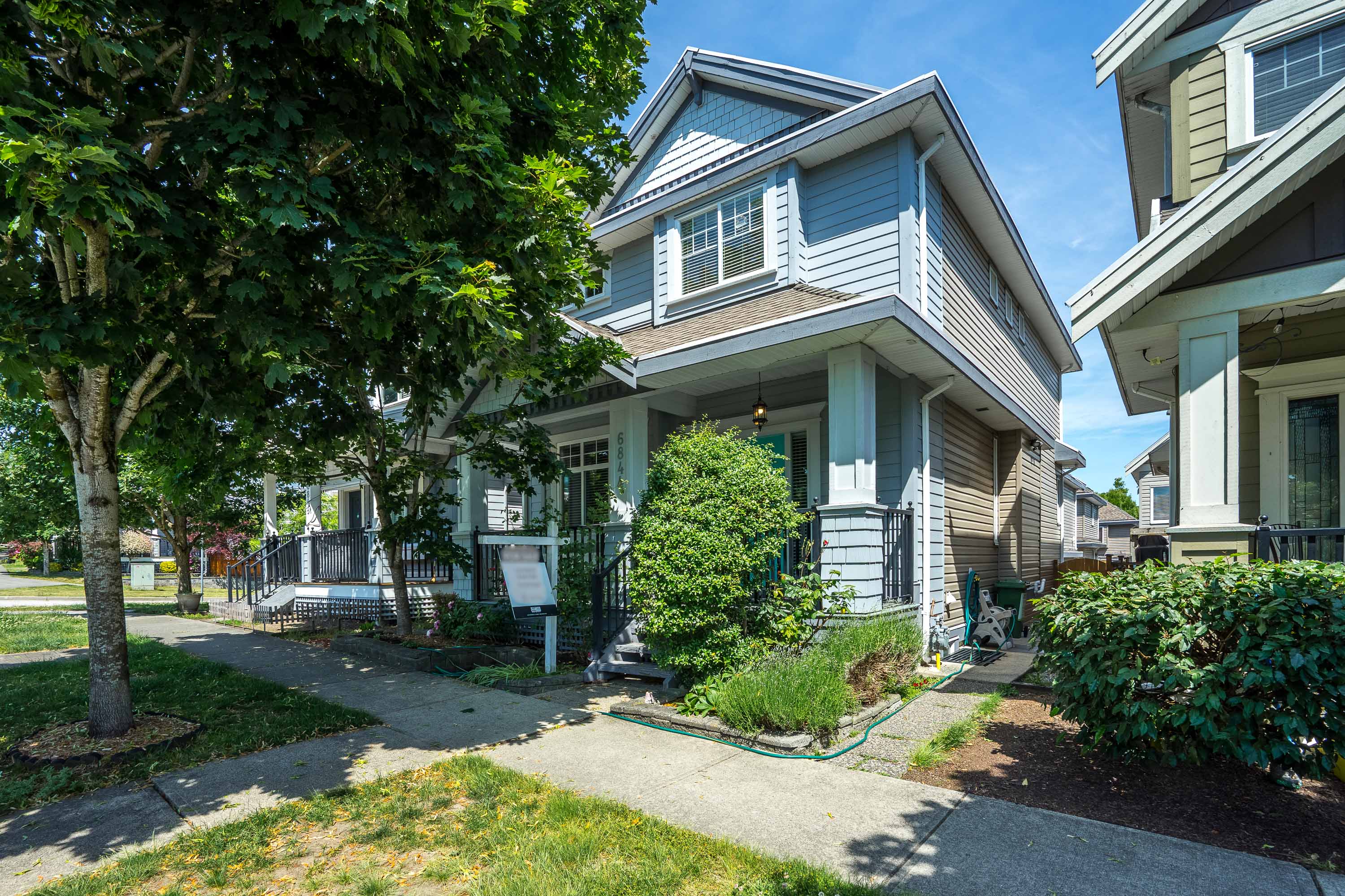 6844 195A Street, Surrey