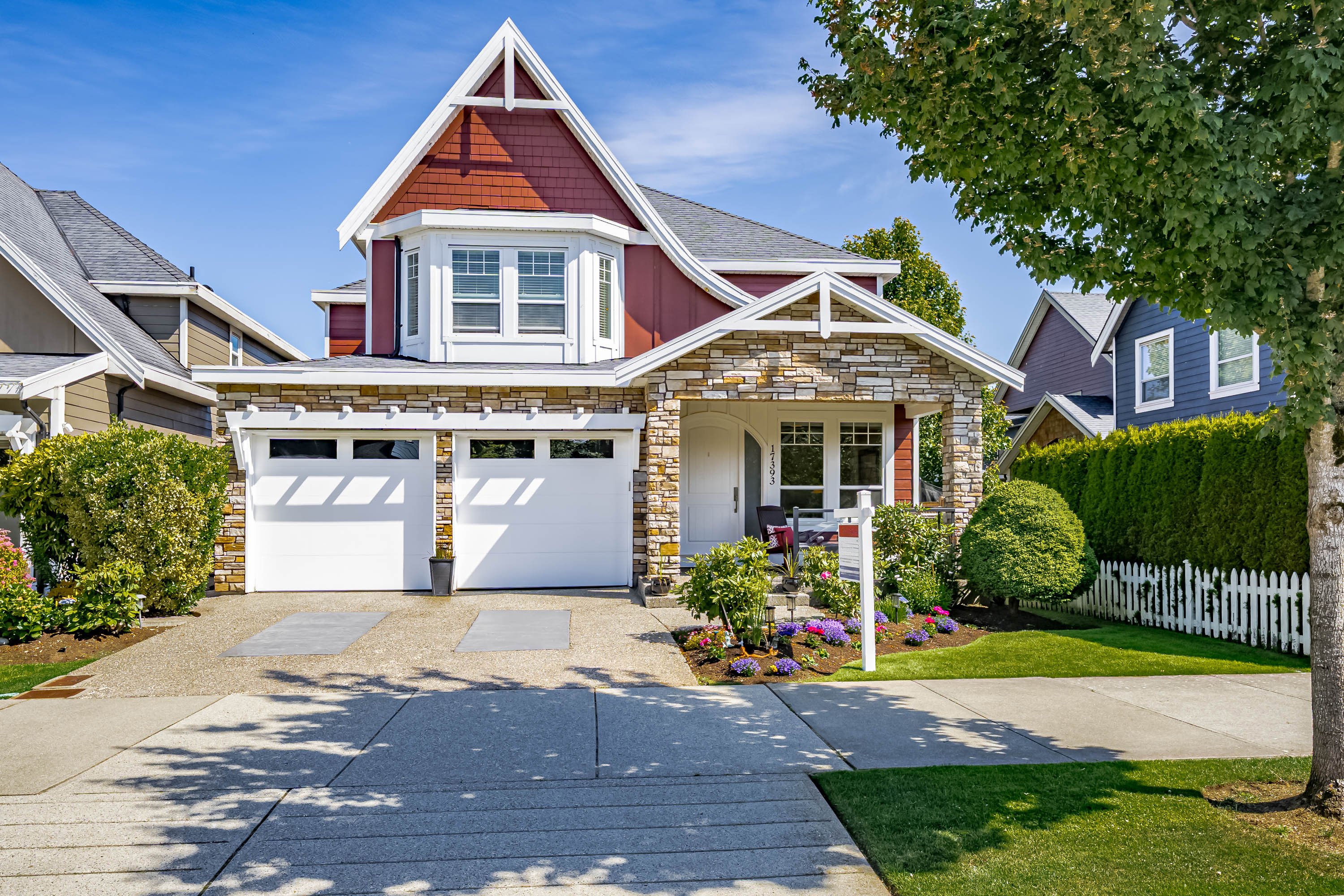 17393 2 Avenue, Surrey