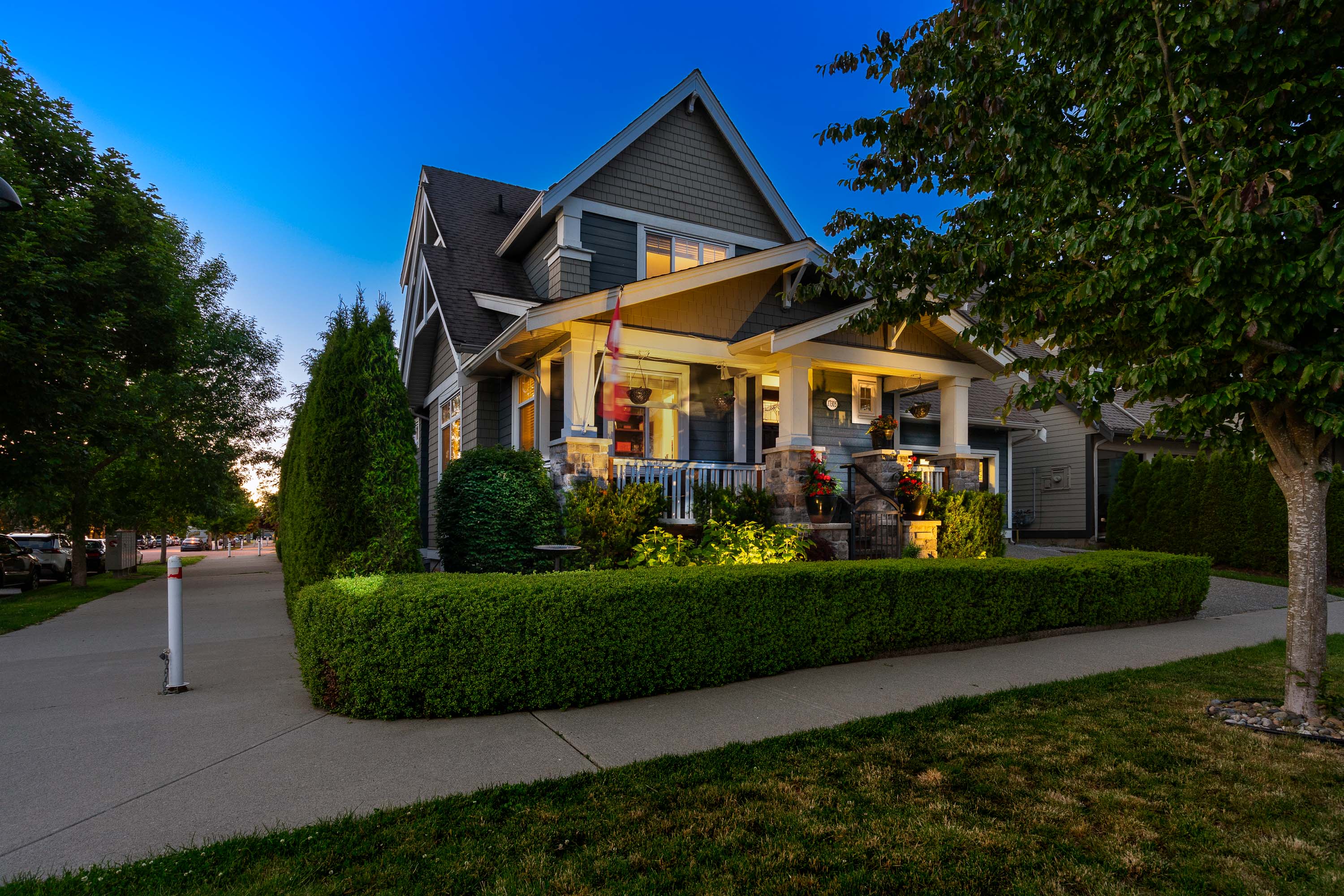 17305 0B Avenue, Surrey