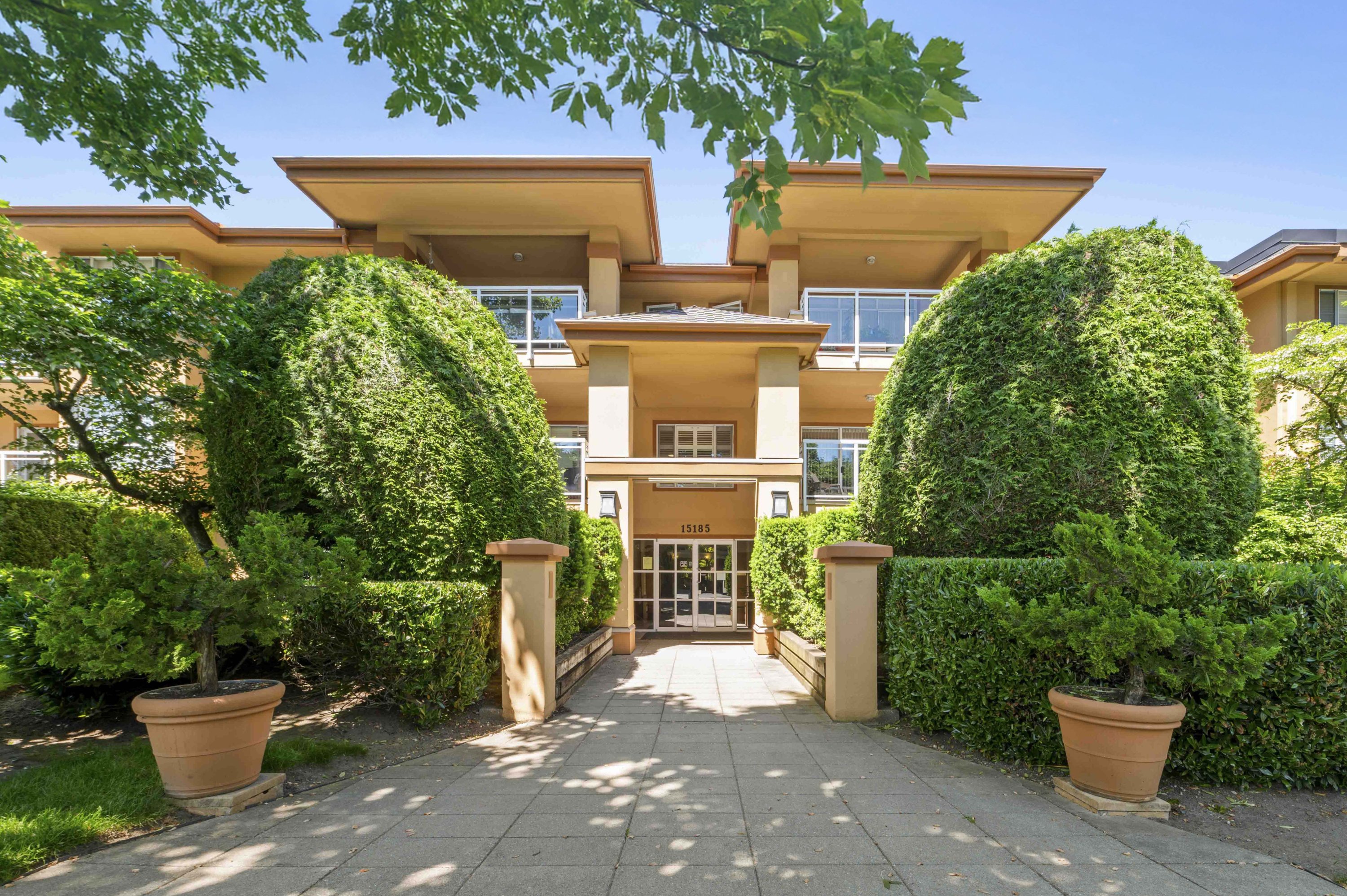 208 - 15185 22 Avenue, Surrey