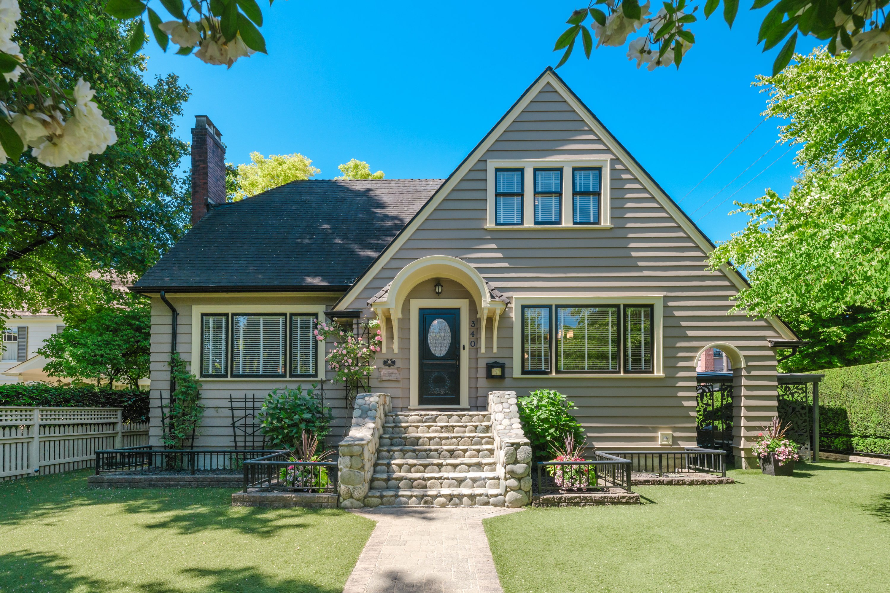 340 Fifth Street, New Westminster