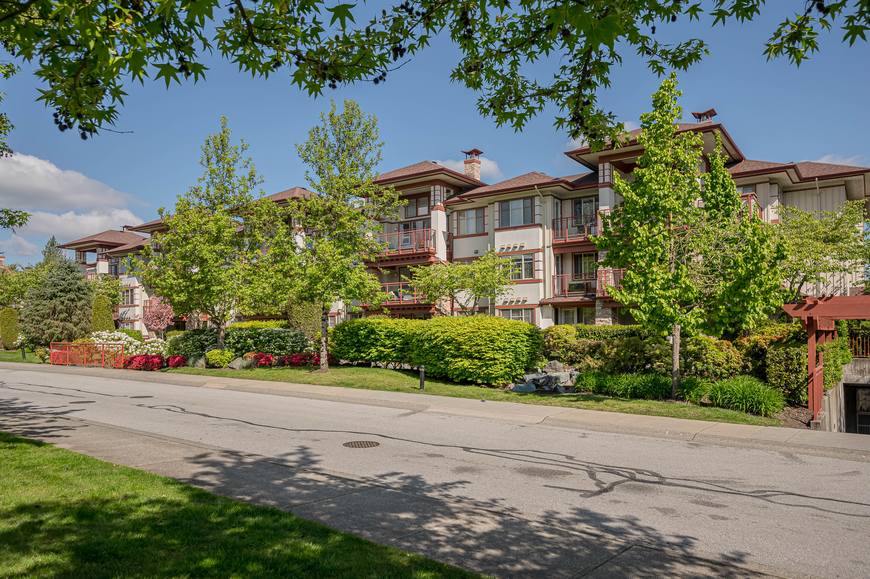 307 - 16477 64 Avenue, Surrey