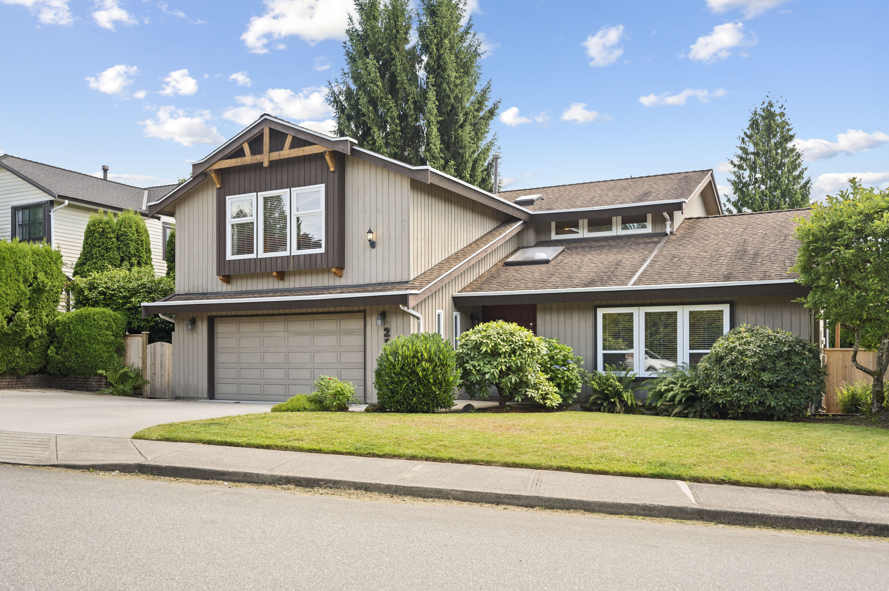 2550 Bluebell Avenue, Coquitlam
