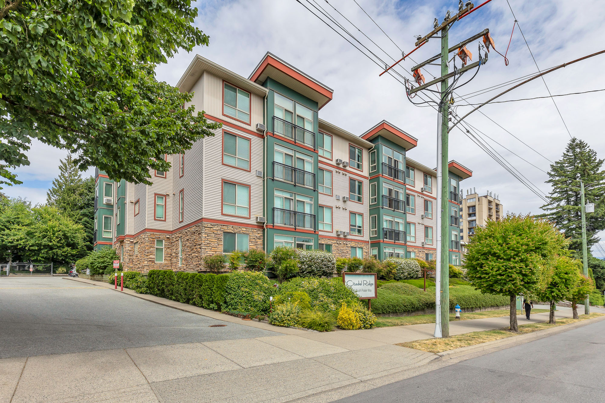 207 - 33485 South Fraser Way, Abbotsford