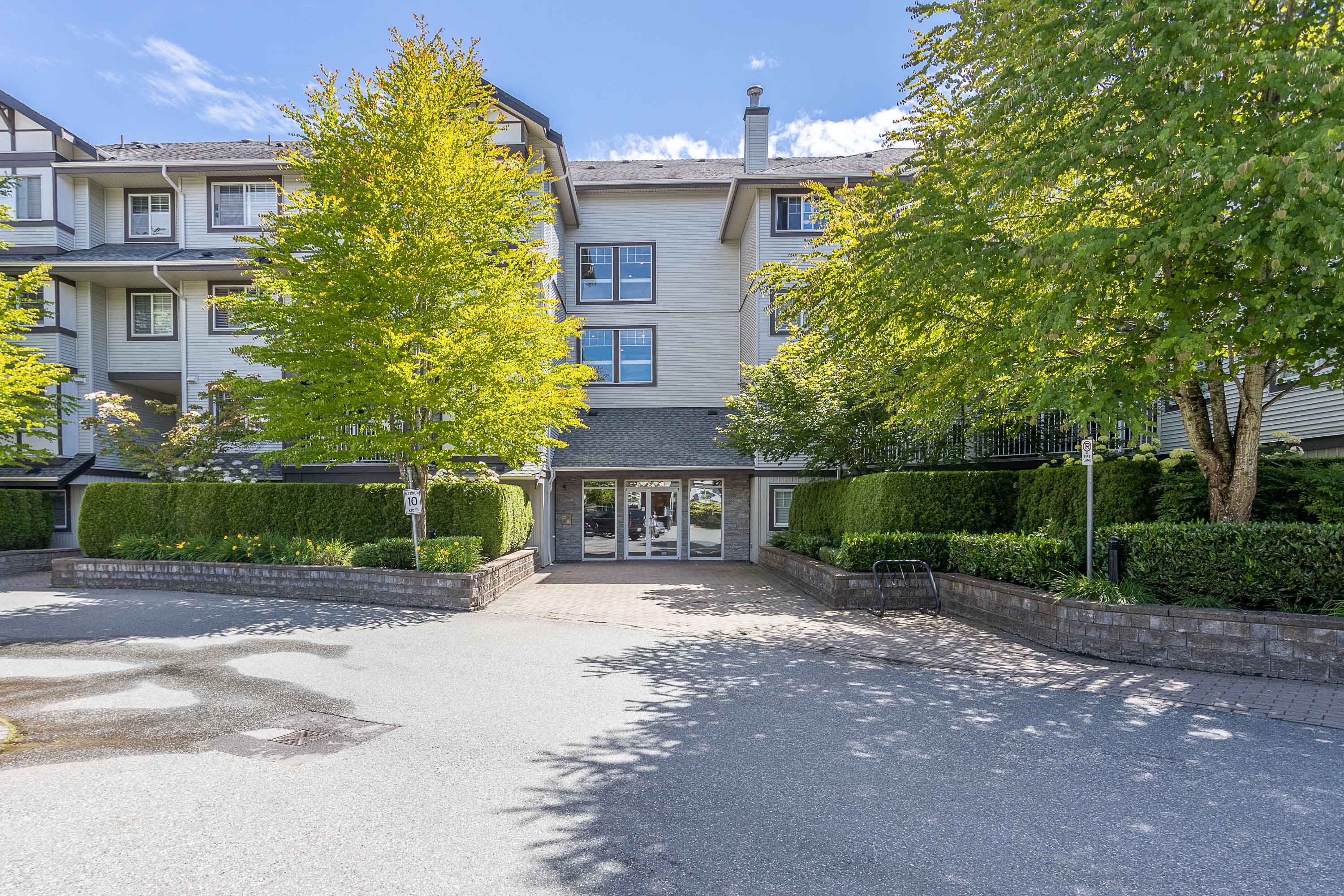 104 - 19340 65 Avenue, Surrey