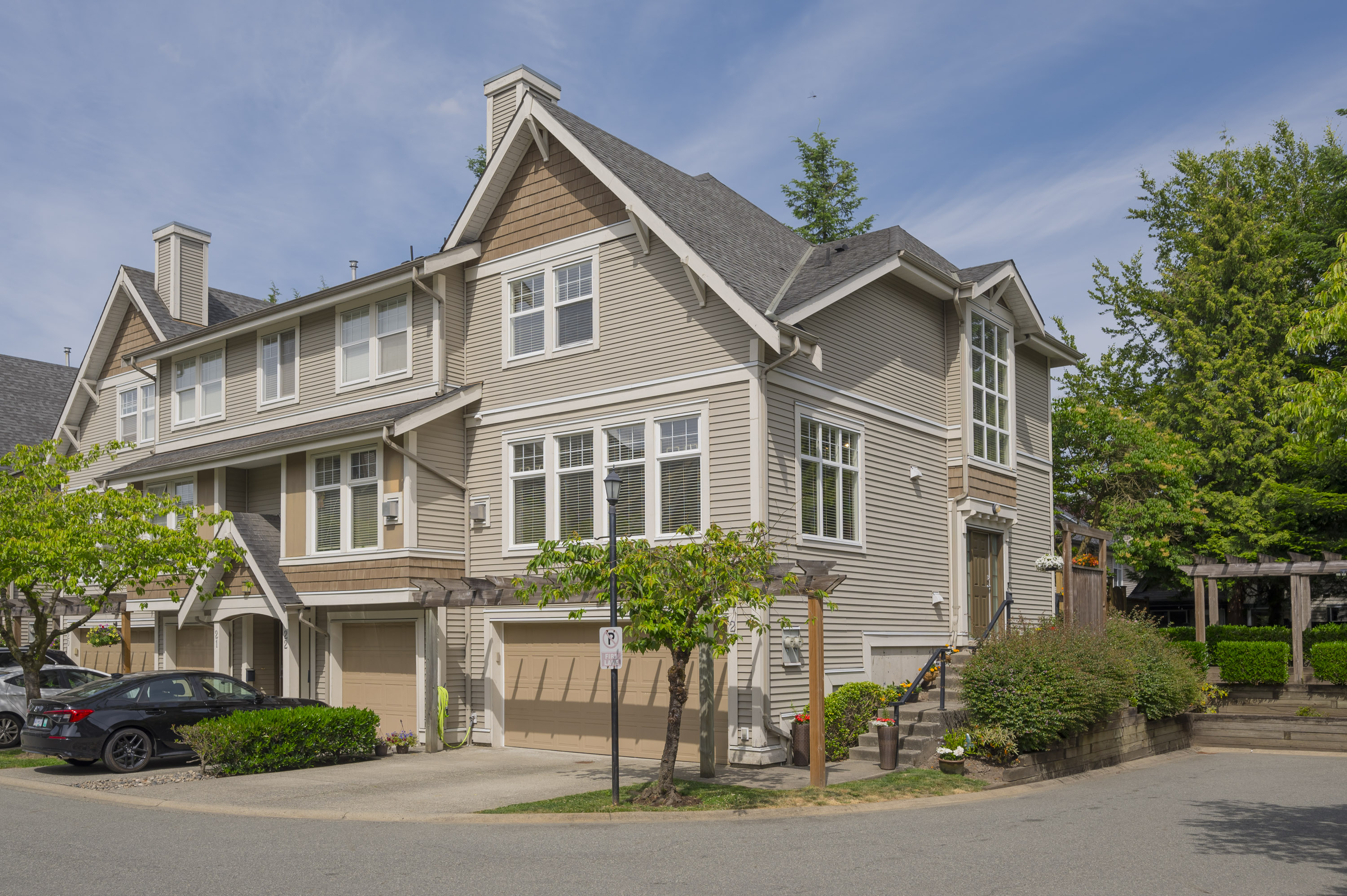 23 - 6588 188 Street, Surrey