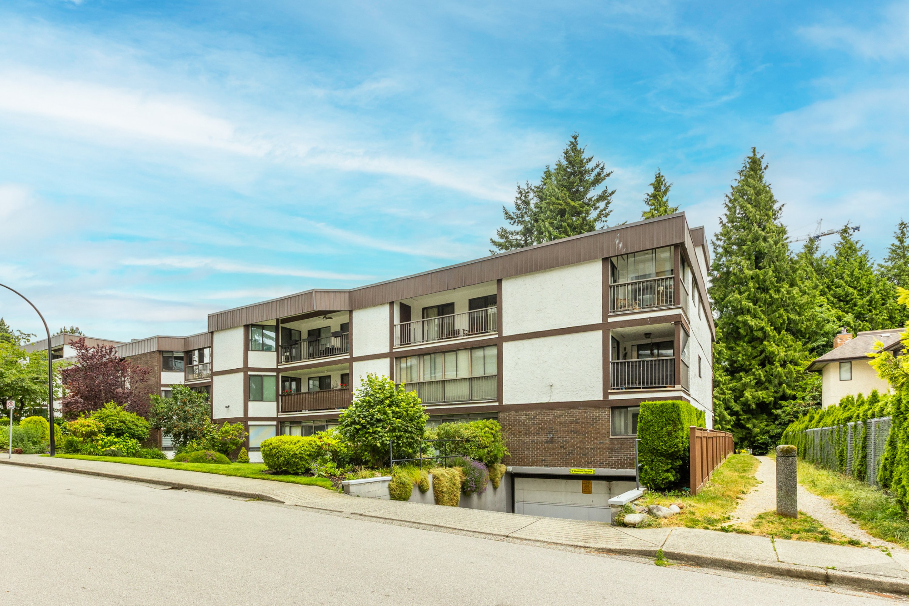 212 - 1520 Vidal Street, White Rock