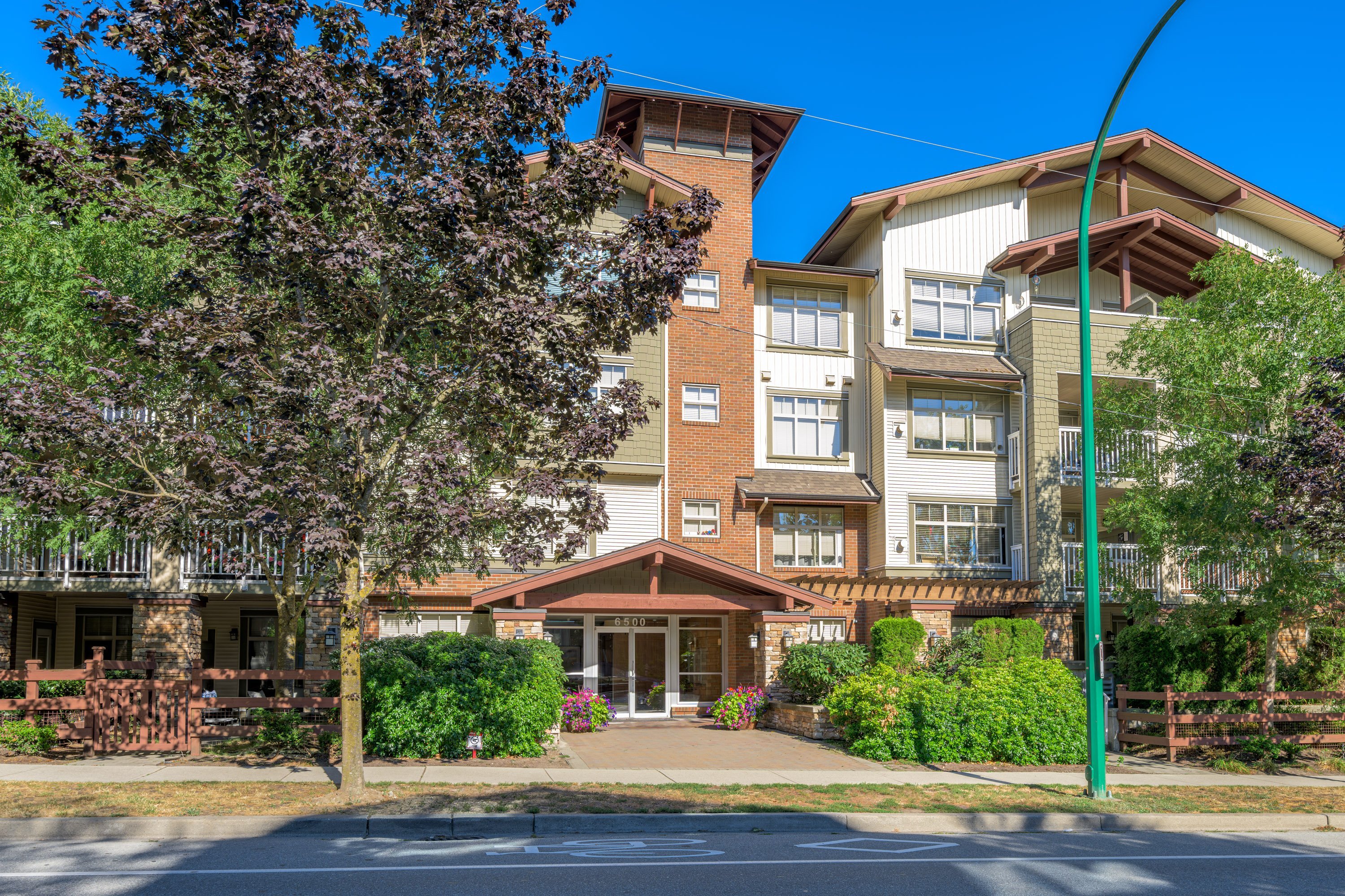304 - 6500 194 Street, Surrey