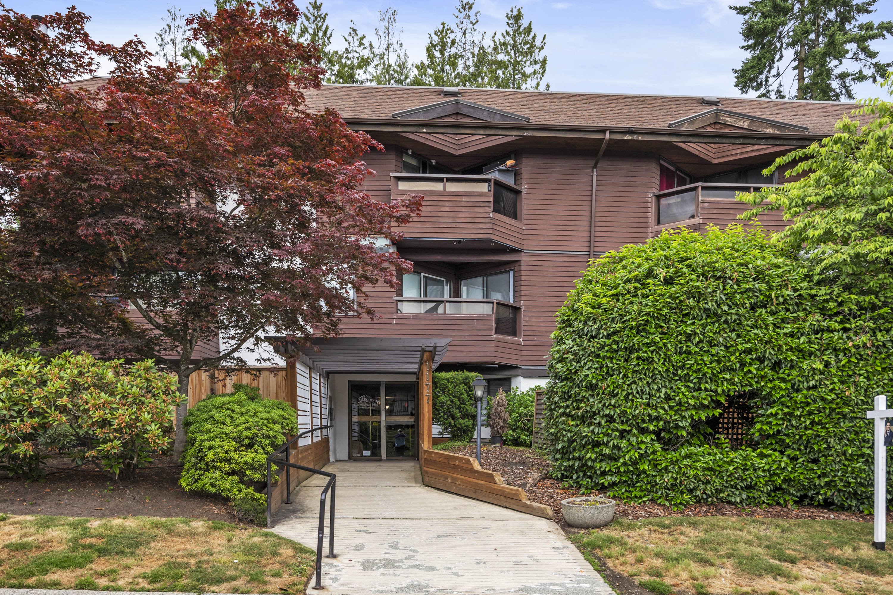 209 - 1177 Howie Avenue, Coquitlam