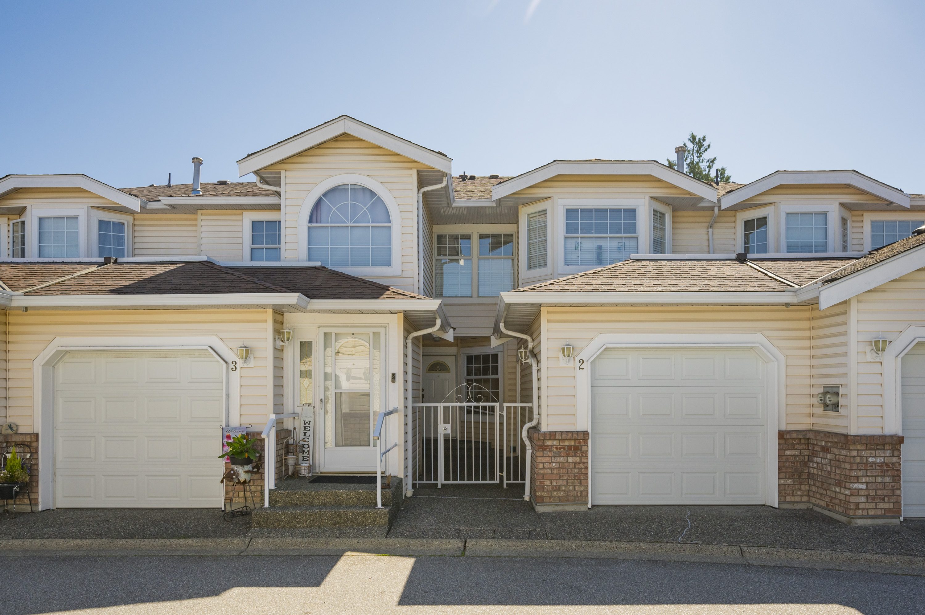 2 - 9168 Fleetwood Way, Surrey
