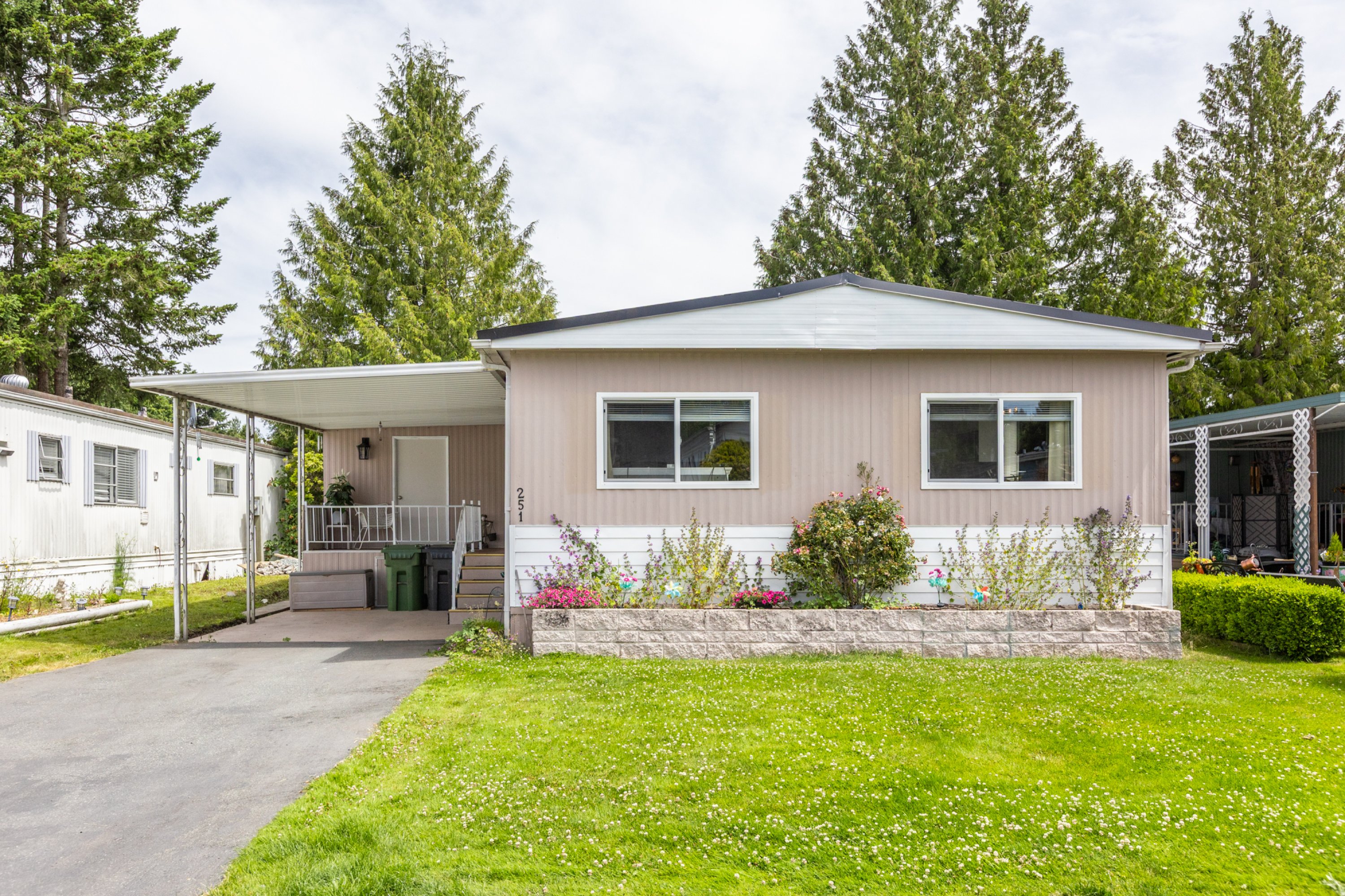 251 - 1840 160 Street, Surrey