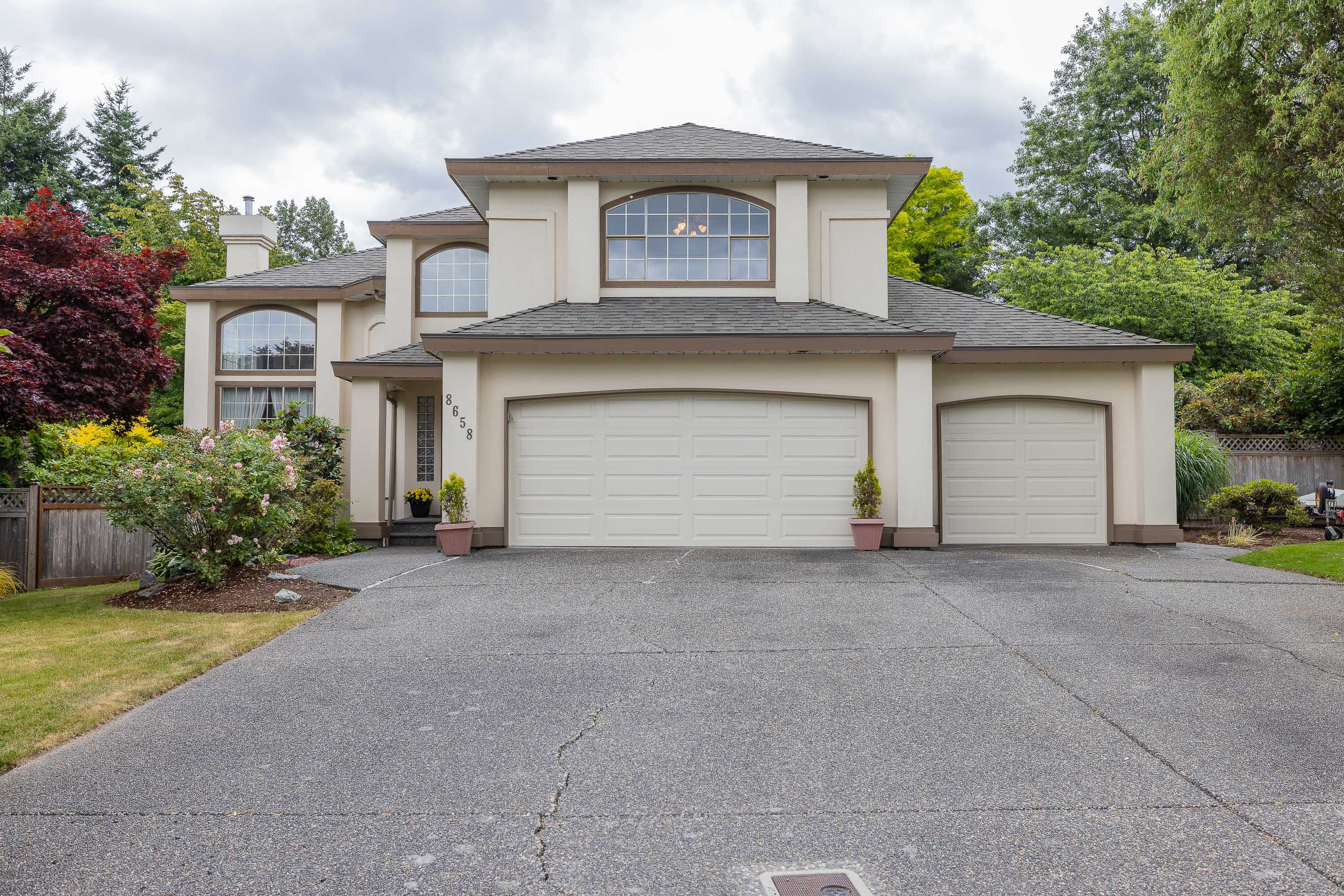 8658 165A Street, Surrey