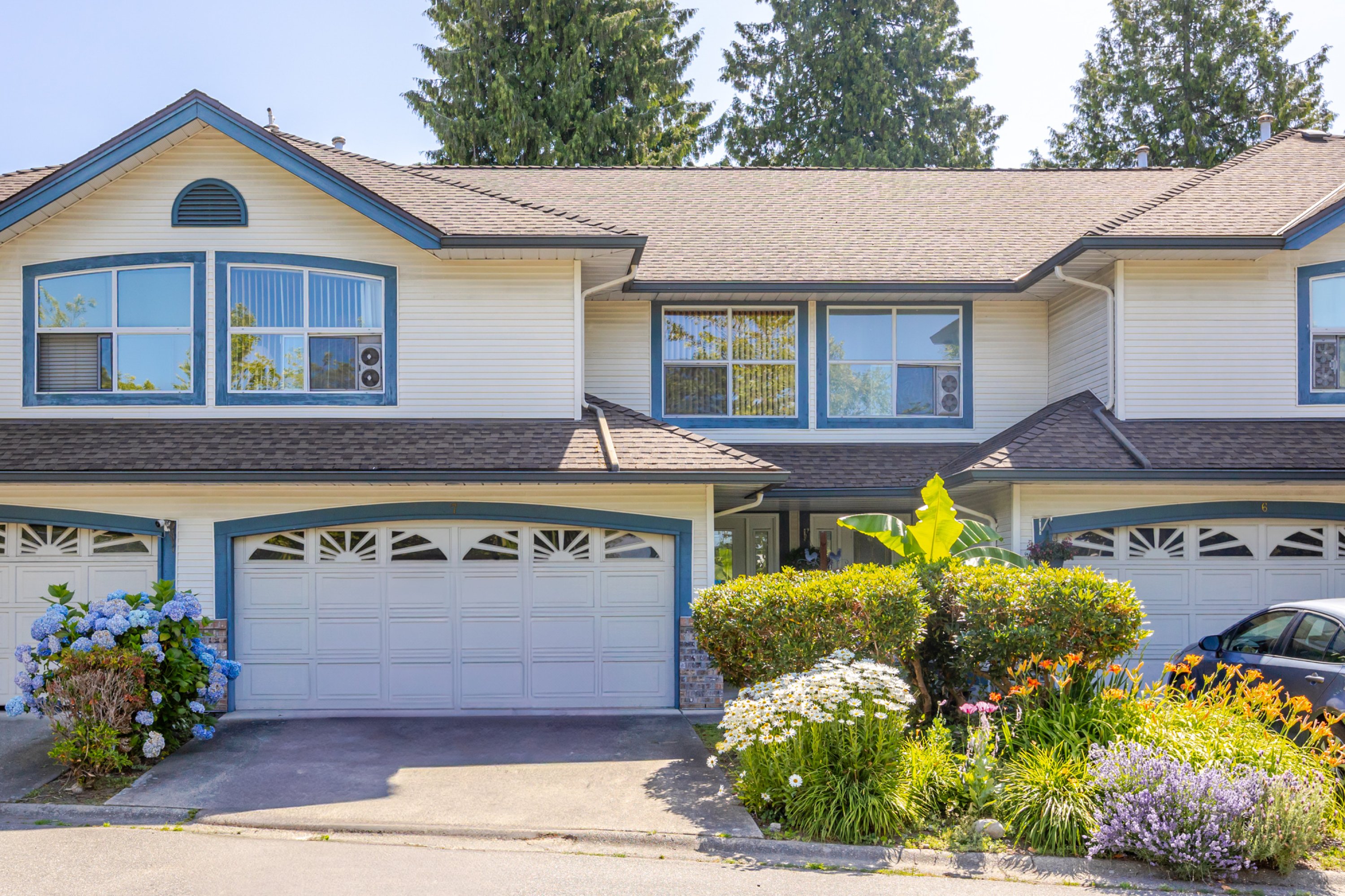 7 - 7250 122 Street, Surrey