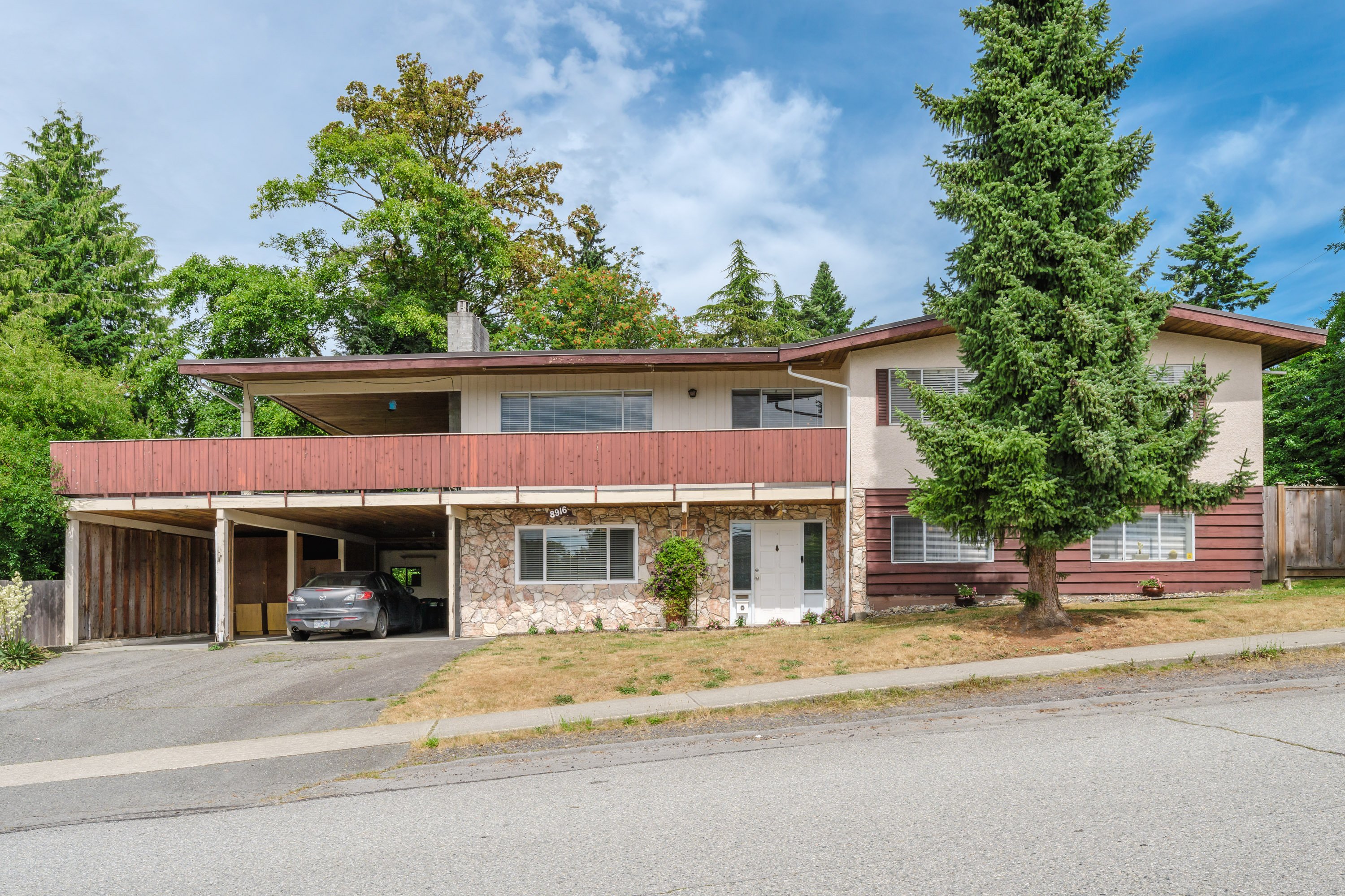 8916 Russell Drive, Delta