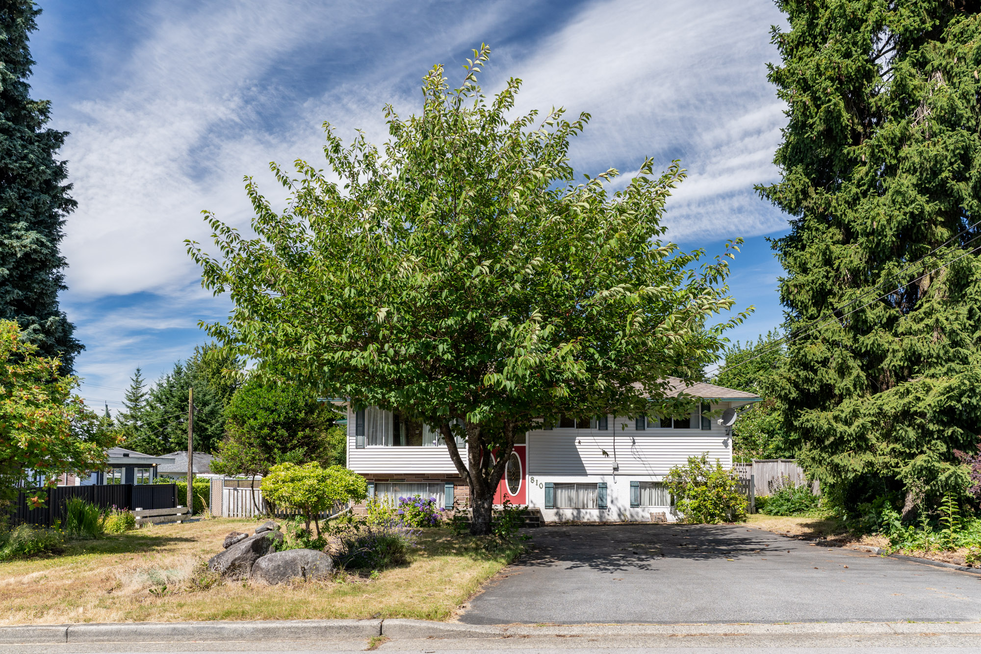810 Longlac Street, Coquitlam