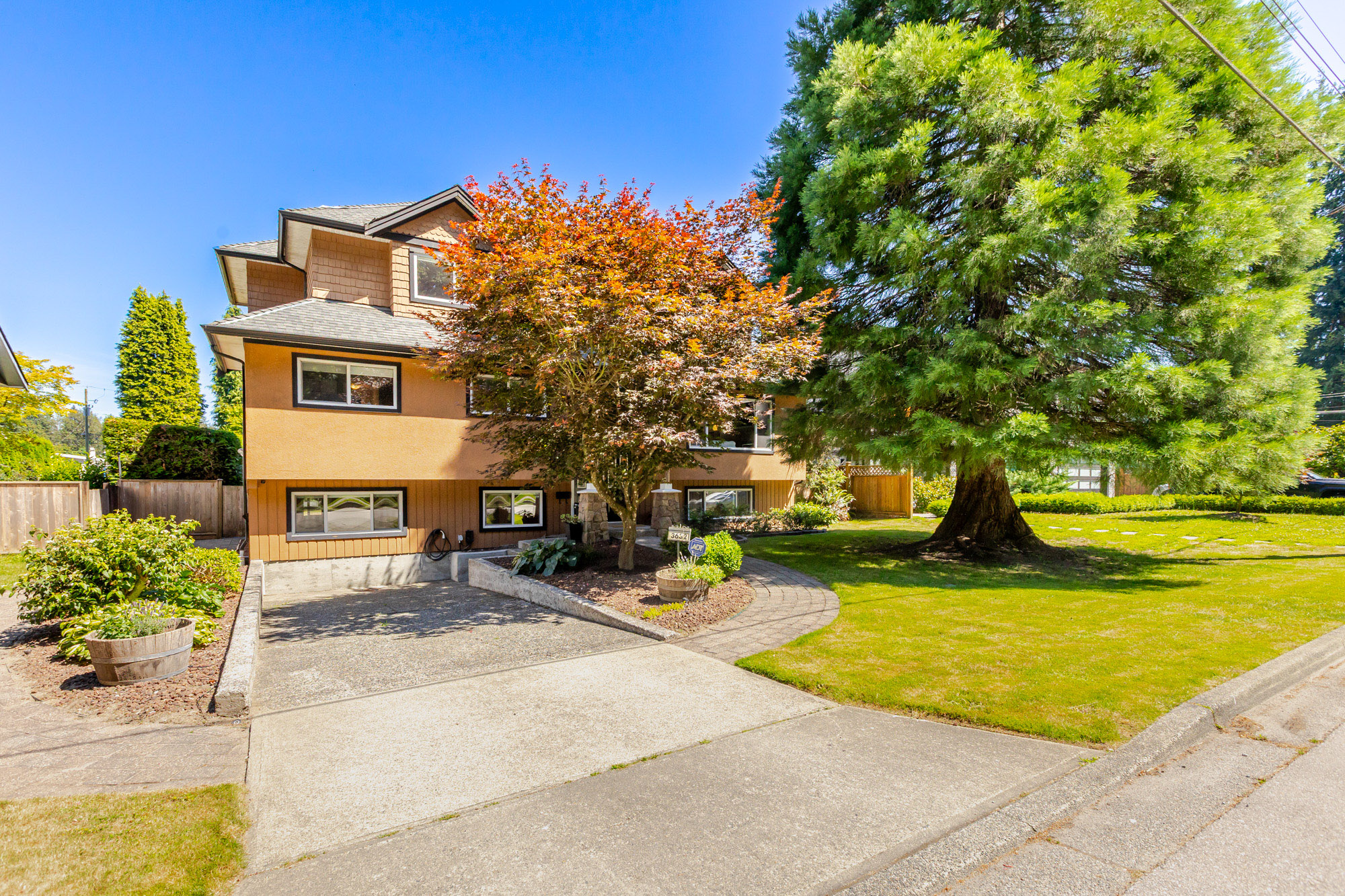 3632 Wellington Street, Port Coquitlam