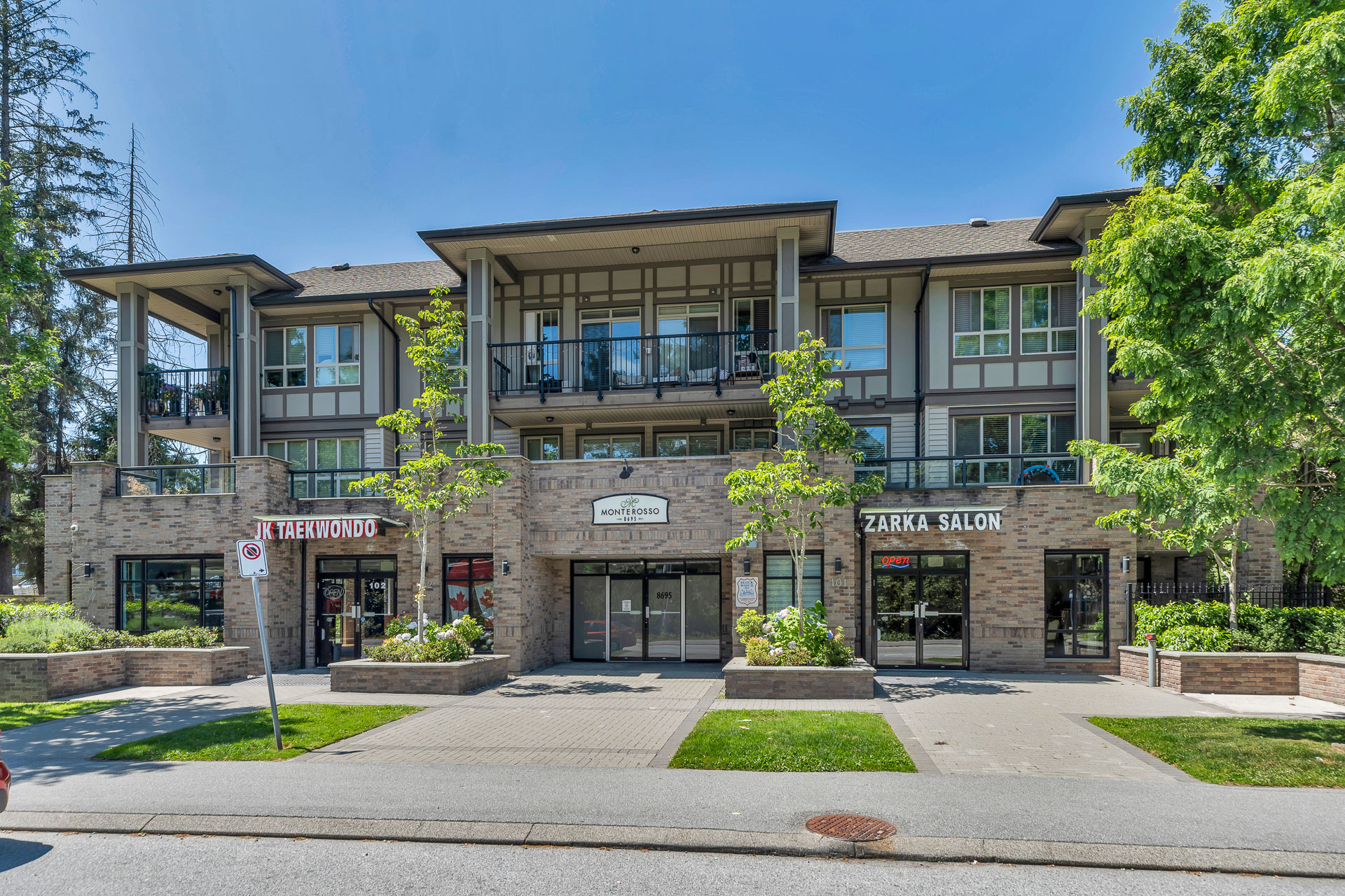 212 - 8695 160 Street, Surrey