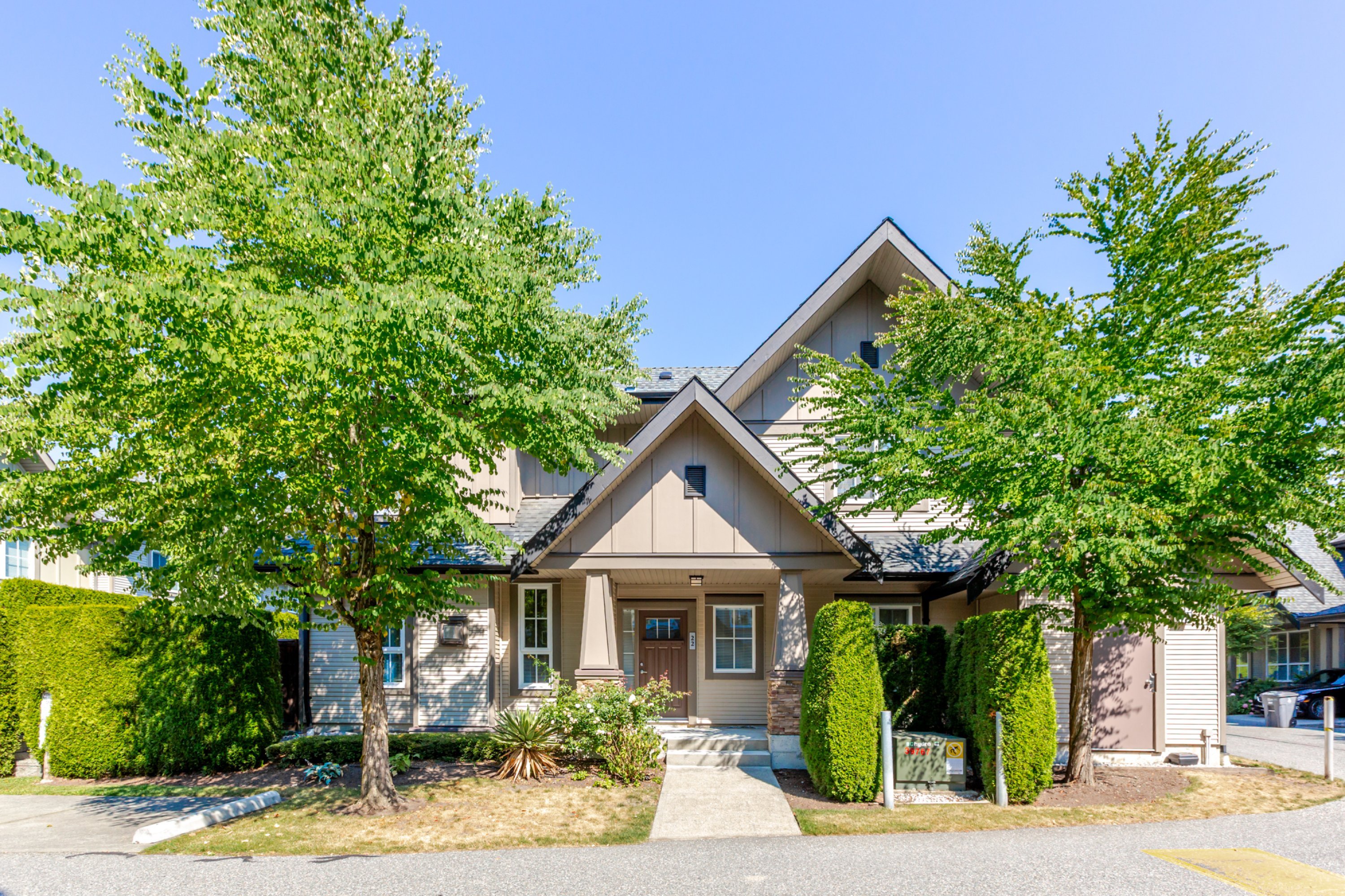 22 - 2501 161A Street, Surrey