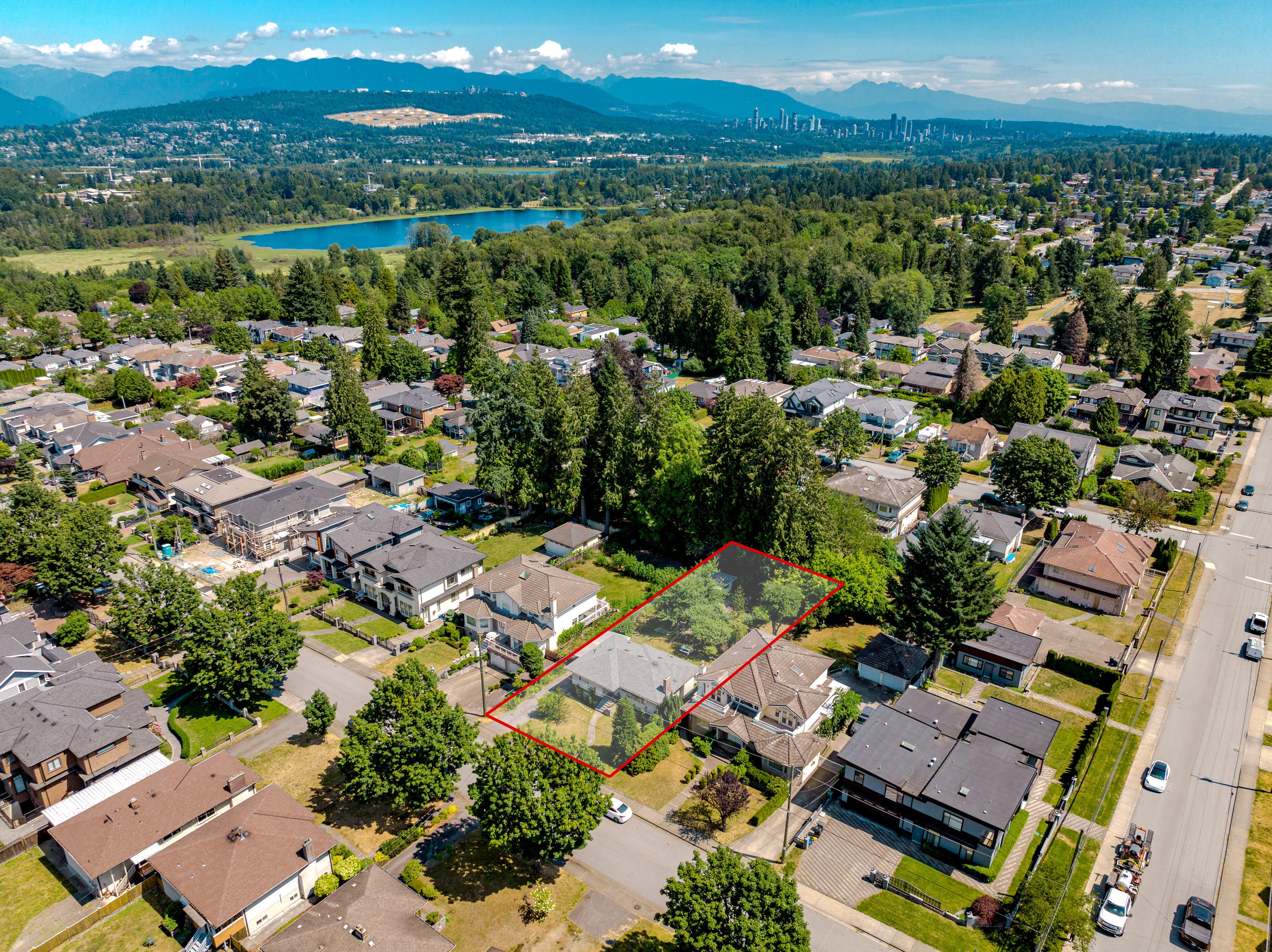 6338 Selma Avenue, Burnaby