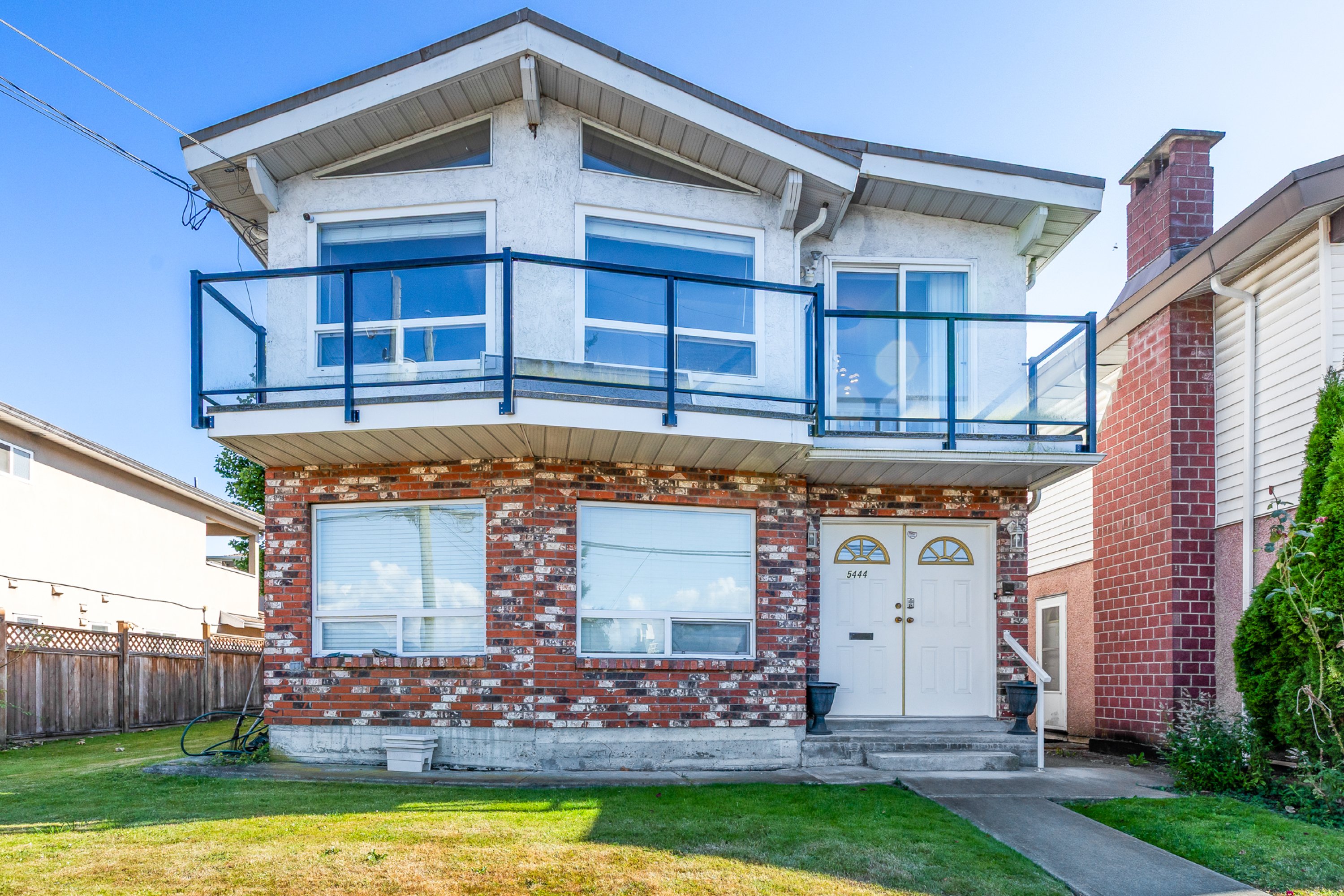5444 Manor Street, Burnaby