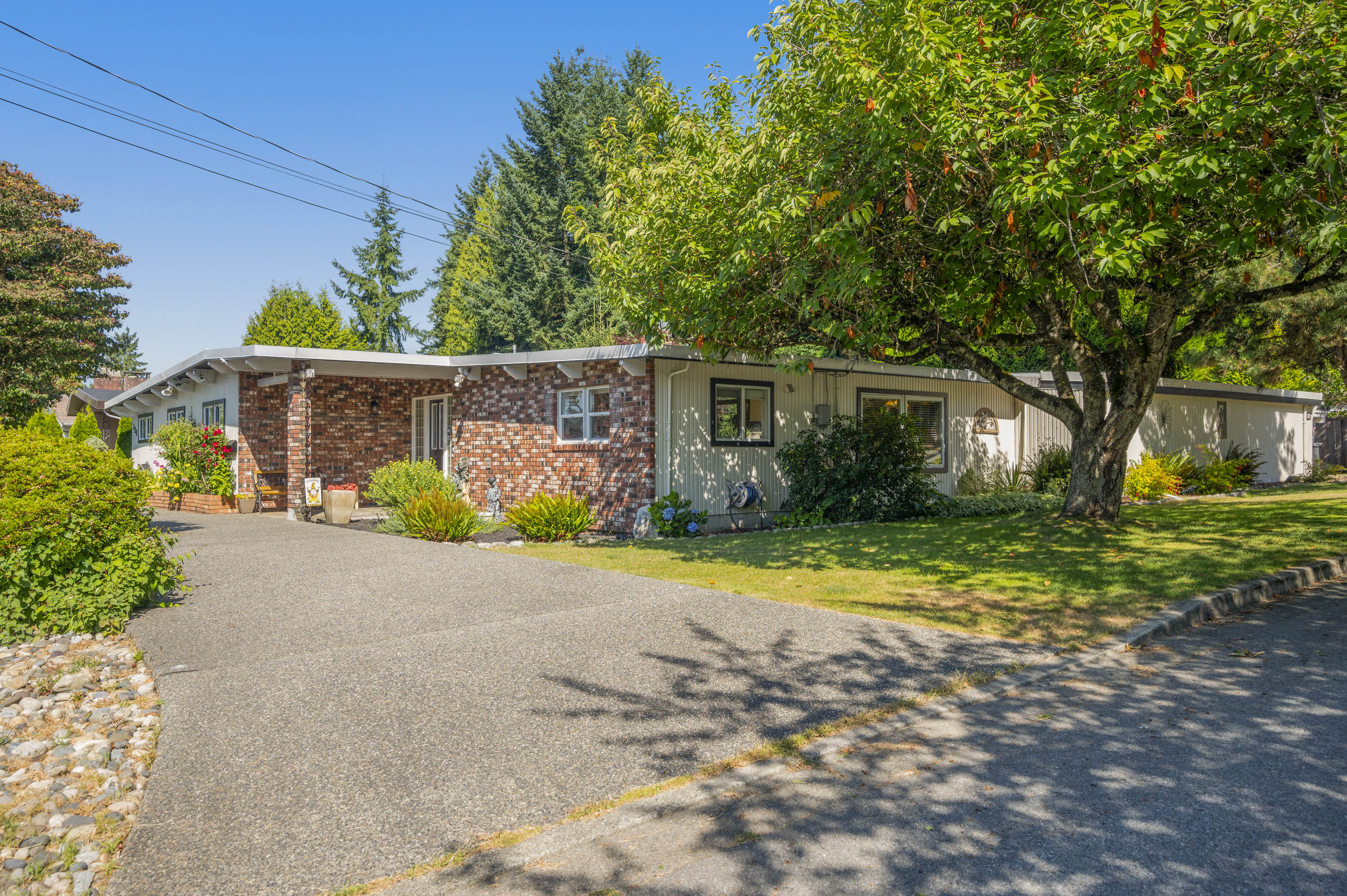 529 Appian Way, Coquitlam