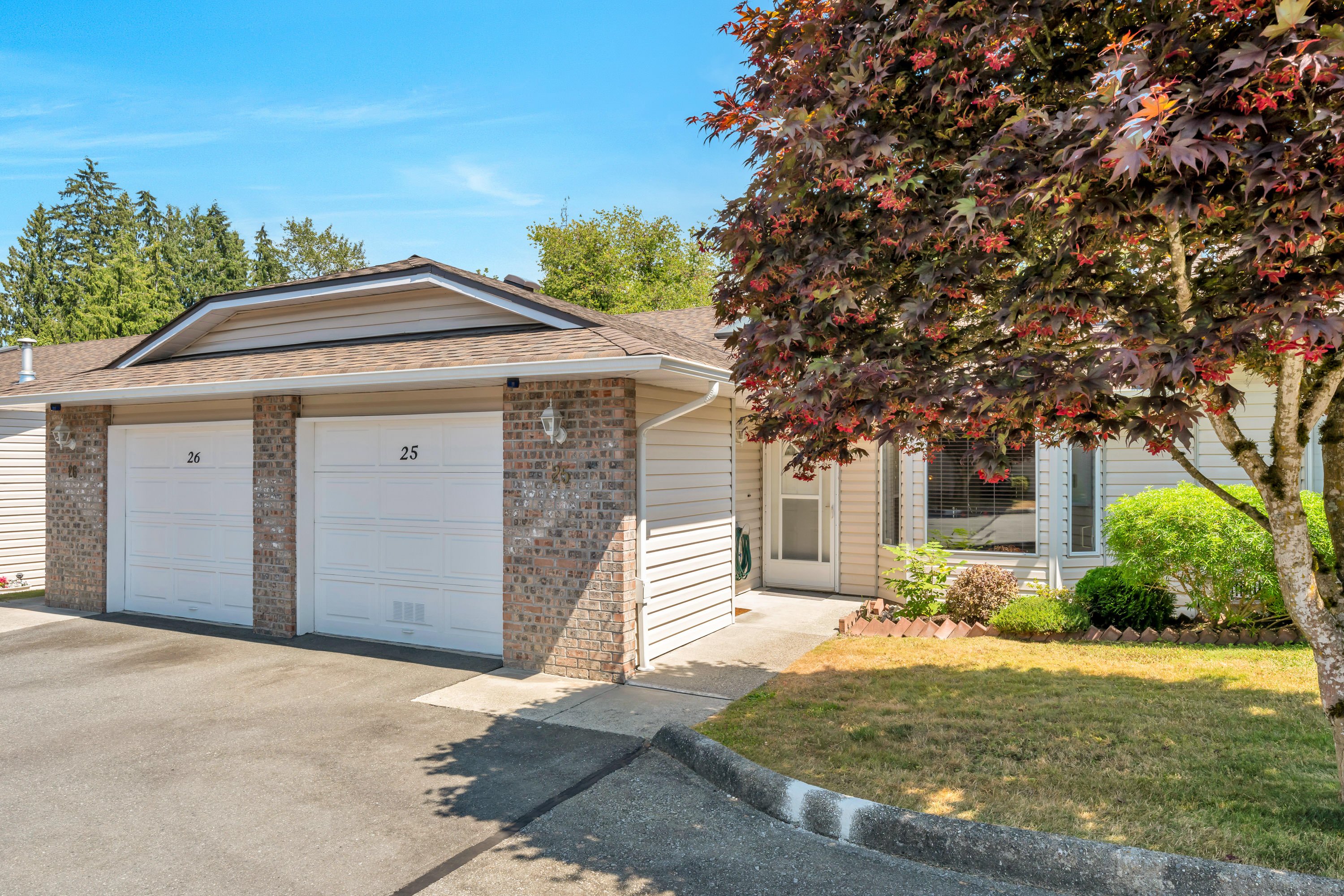25 - 22308 124 Avenue, Maple Ridge