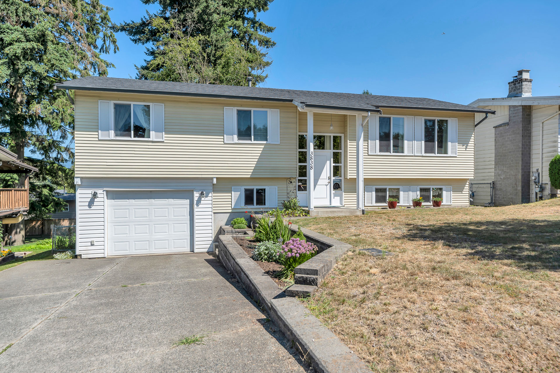 3838 Chadsey Crescent, Abbotsford