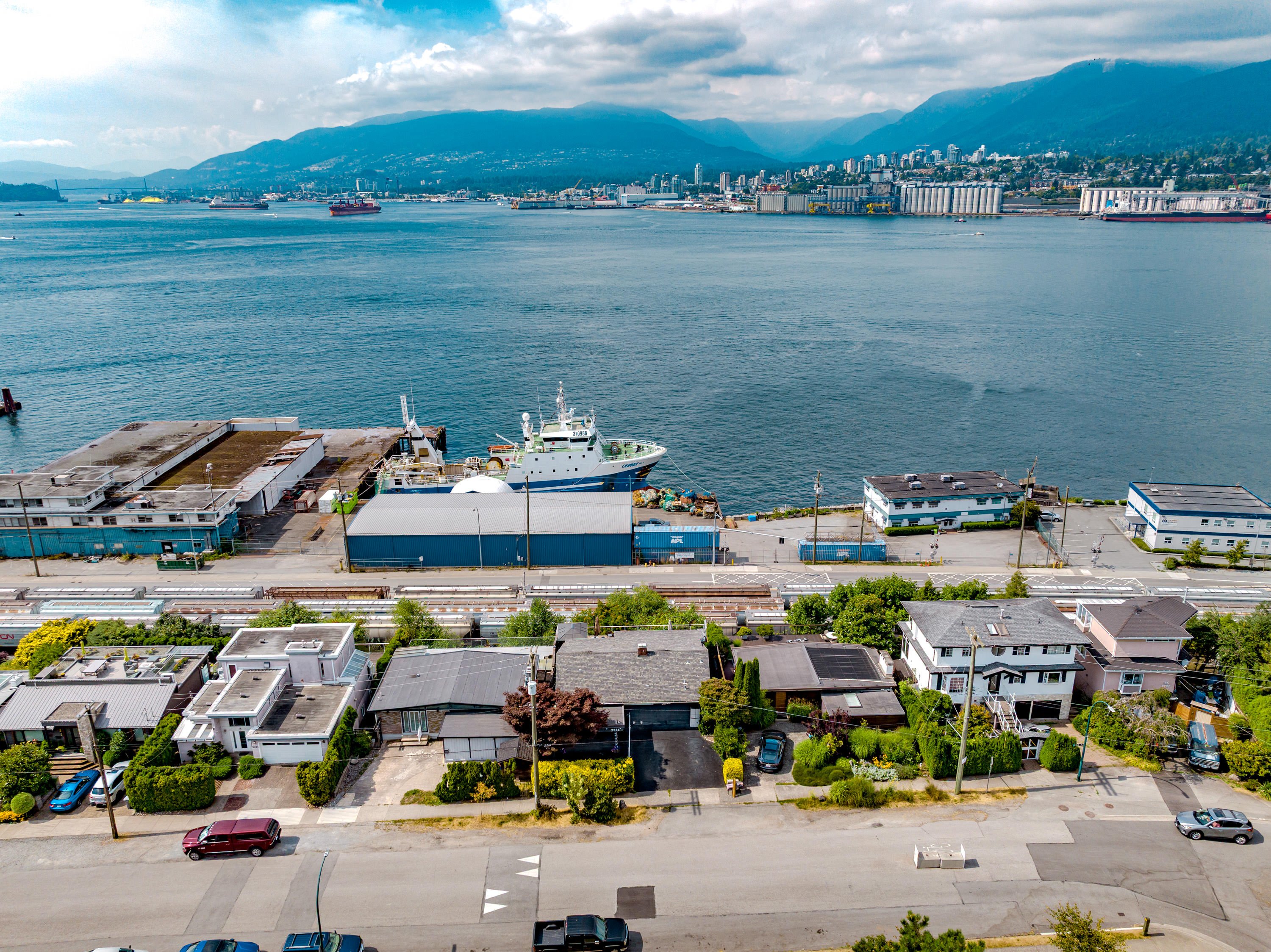 2385 Wall Street, Vancouver