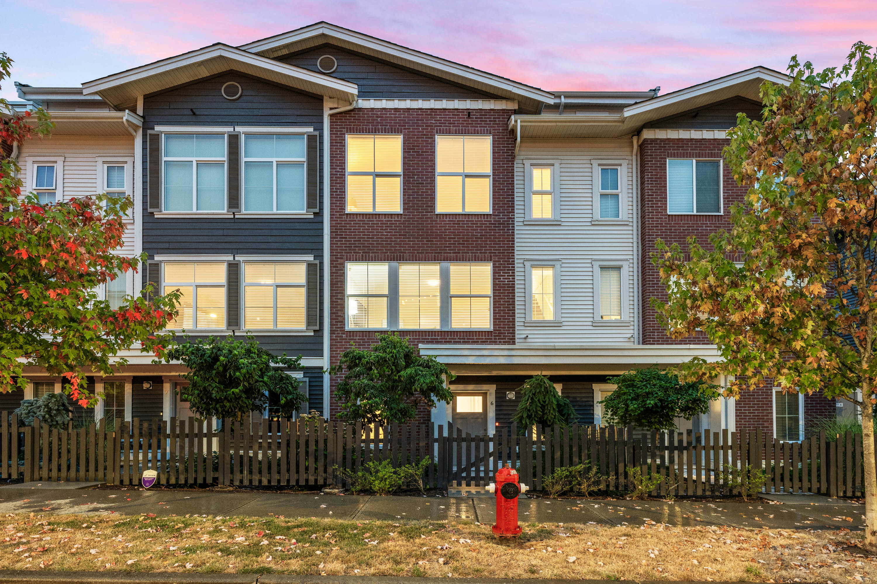 6 - 8371 202B Street, Langley