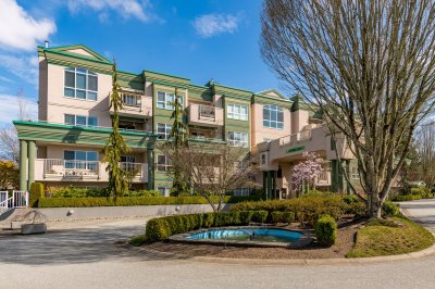 Virtual tour for Lori Dyck
