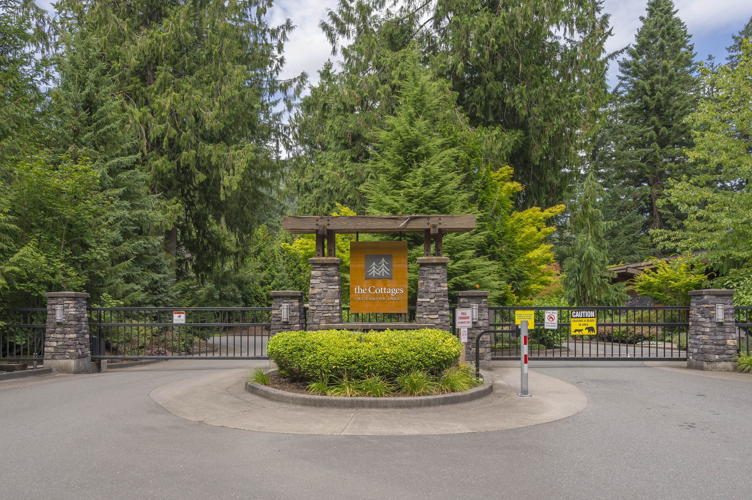1843 Ravenwood Trail, Lindell Beach
