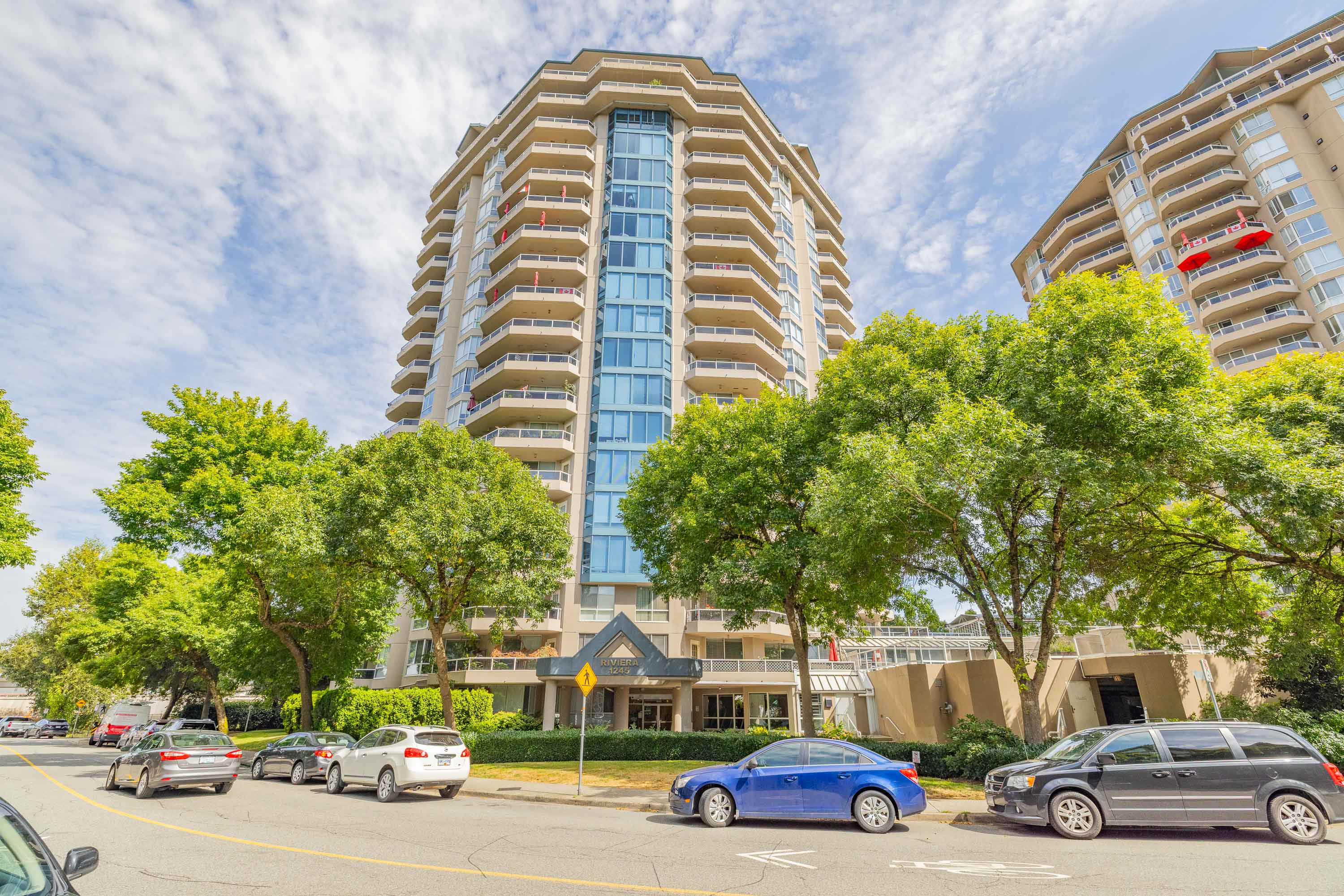 2002 - 1245 Quayside Drive, New Westminster