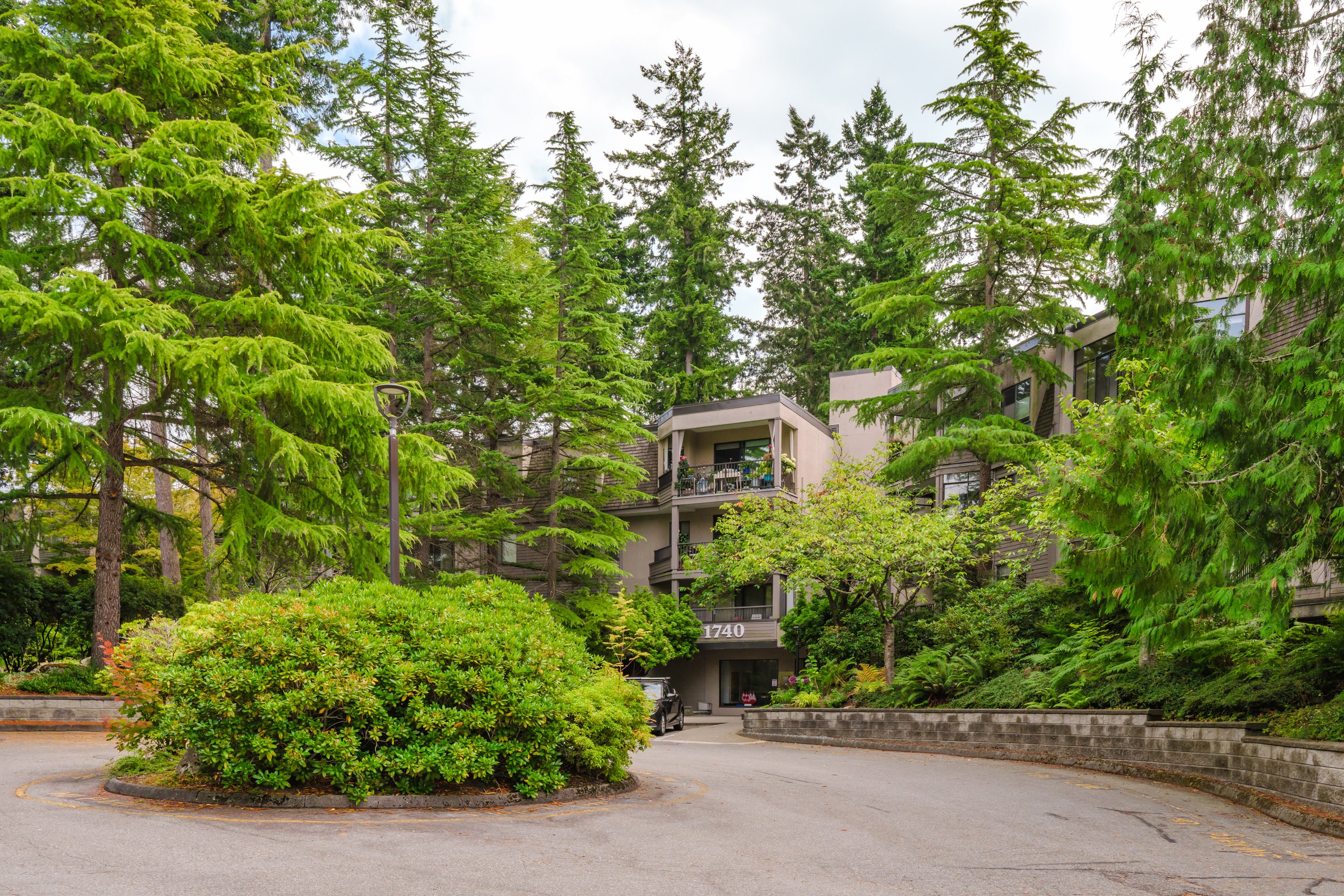 307 - 1740 Southmere Crescent, Surrey