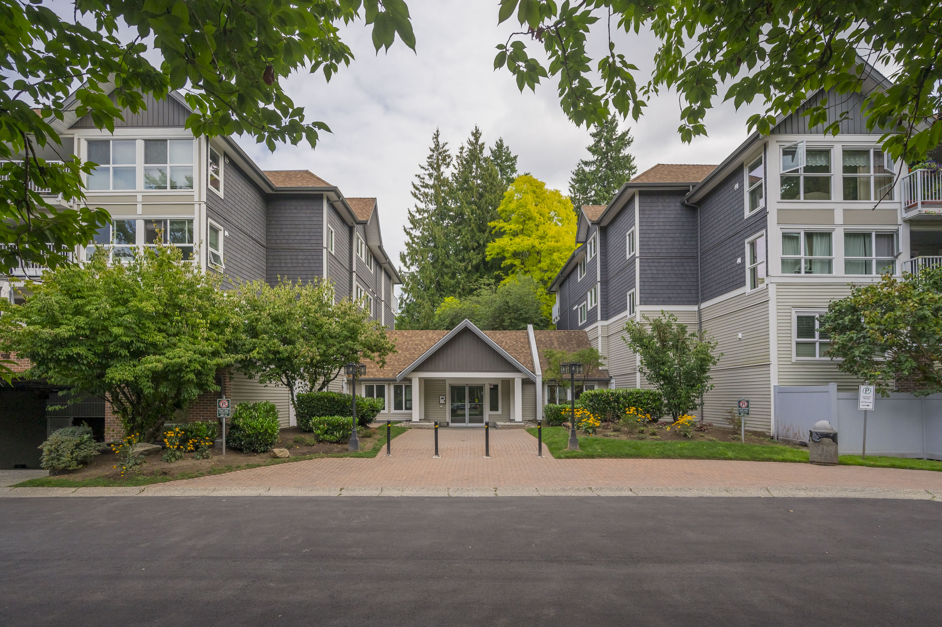 311 - 9650 148 Street, Surrey