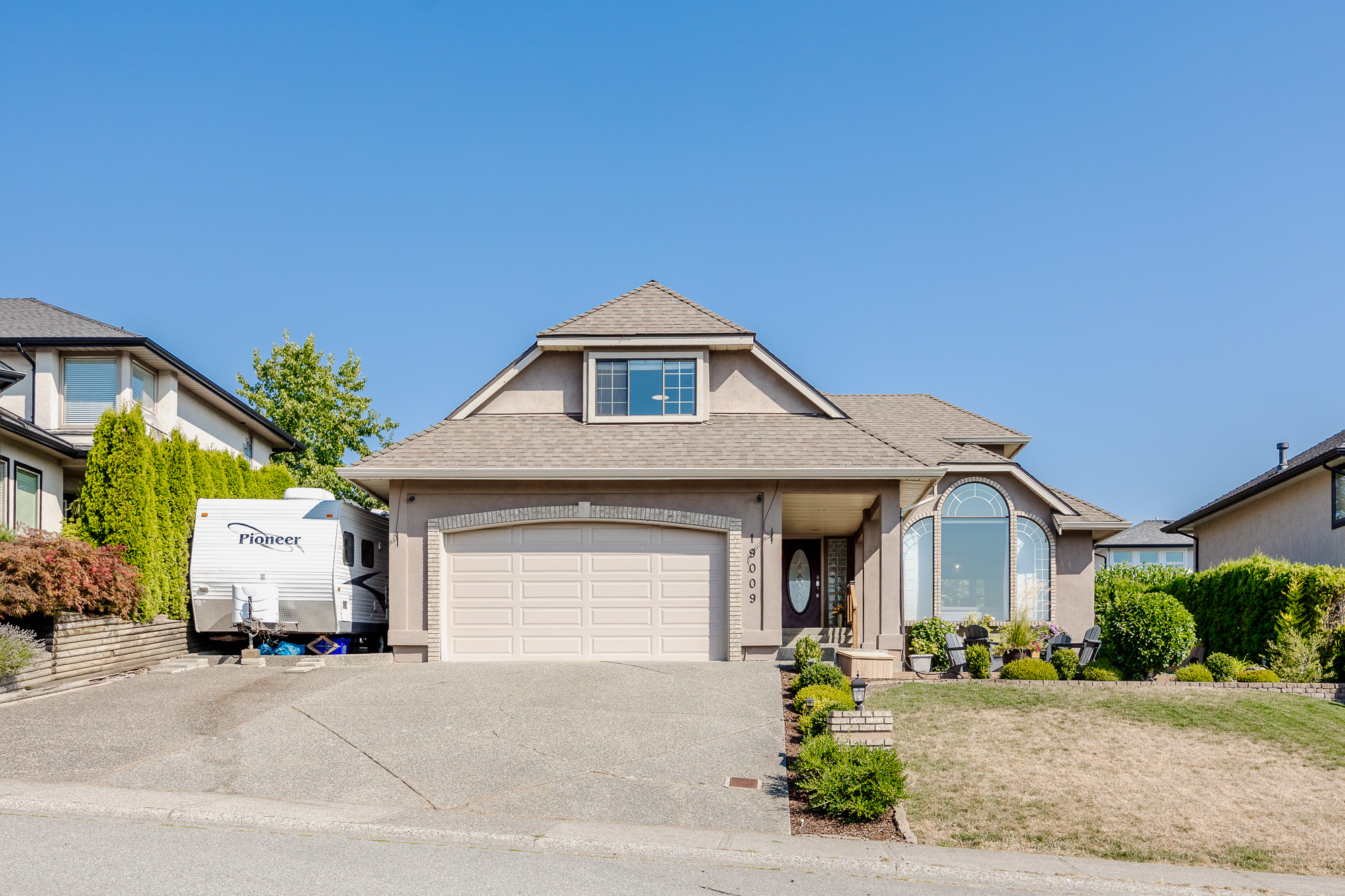 19009 59A Avenue, Surrey